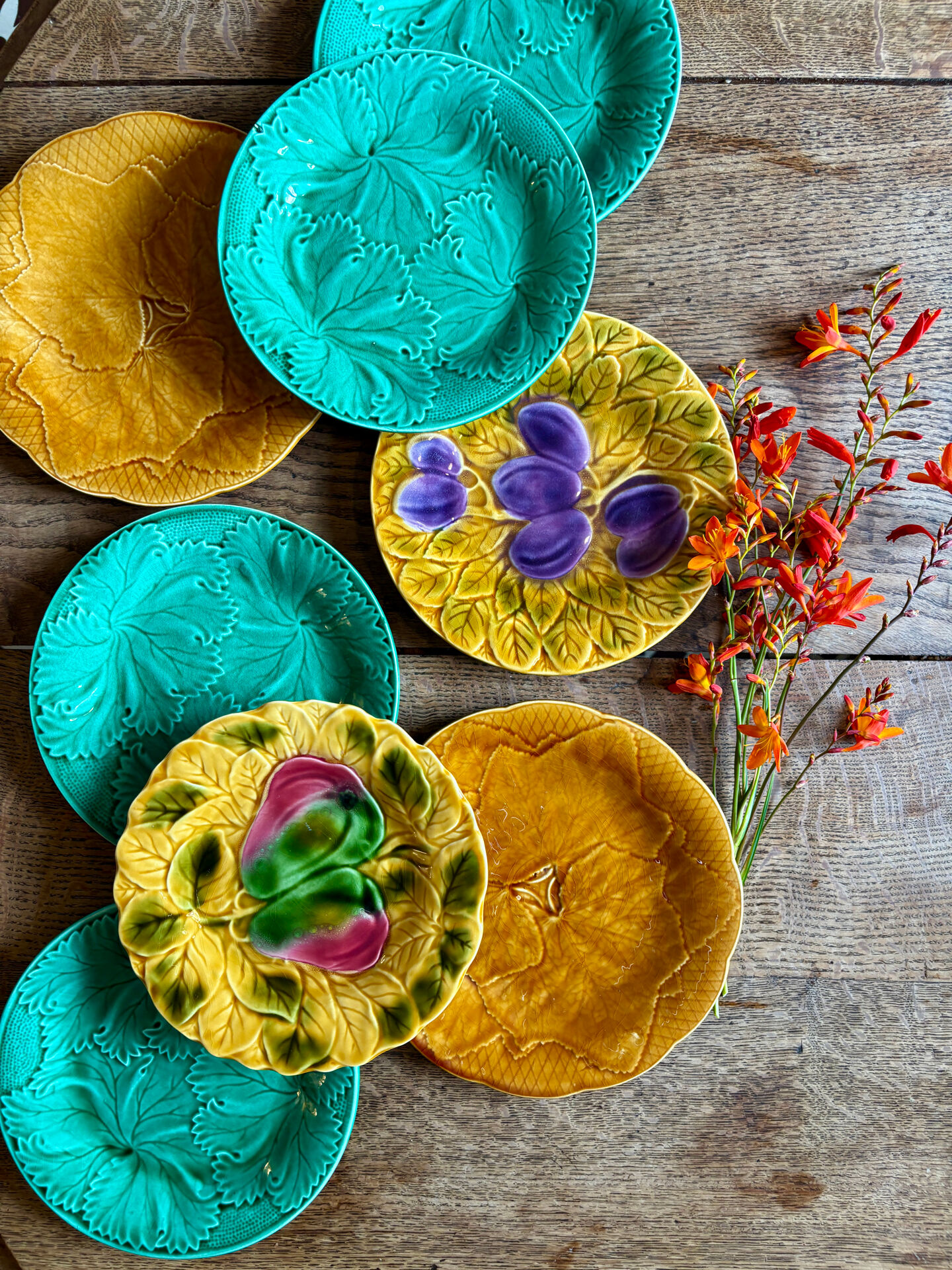 Set of 8 mismatched antique majolica plates