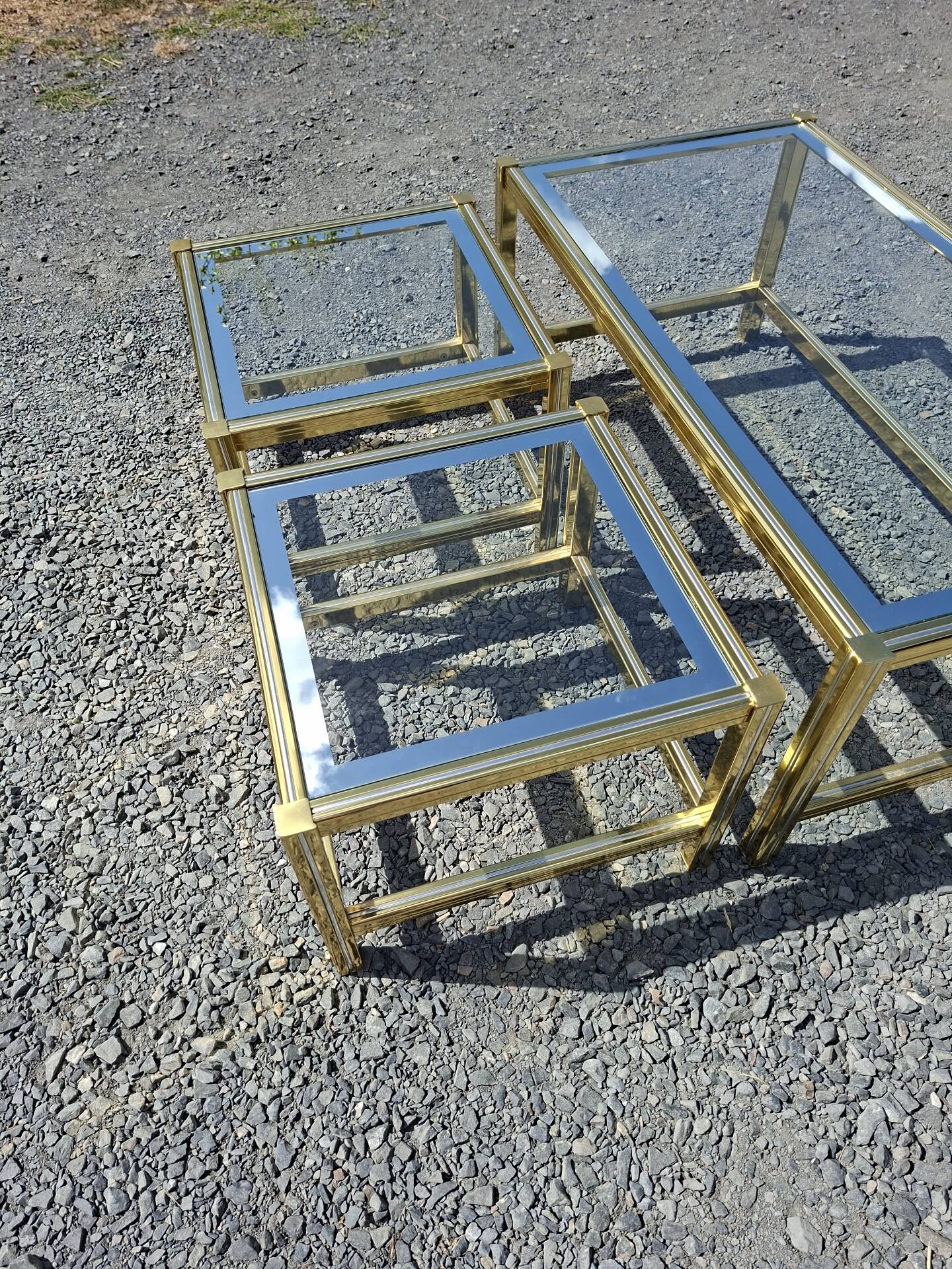 Nest of coffee tables 1970 Roche Bobois