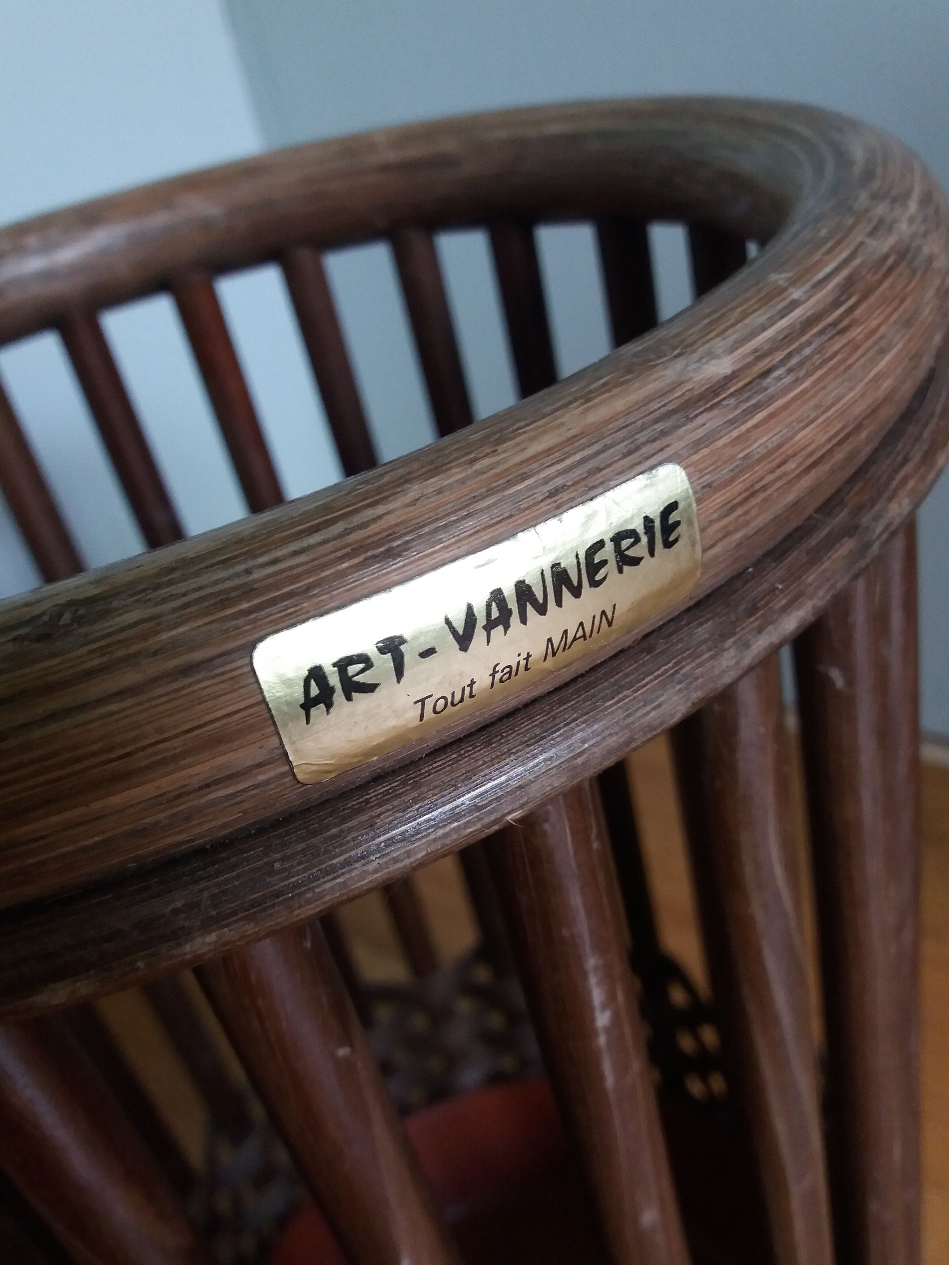Wicker rattan umbrella holder