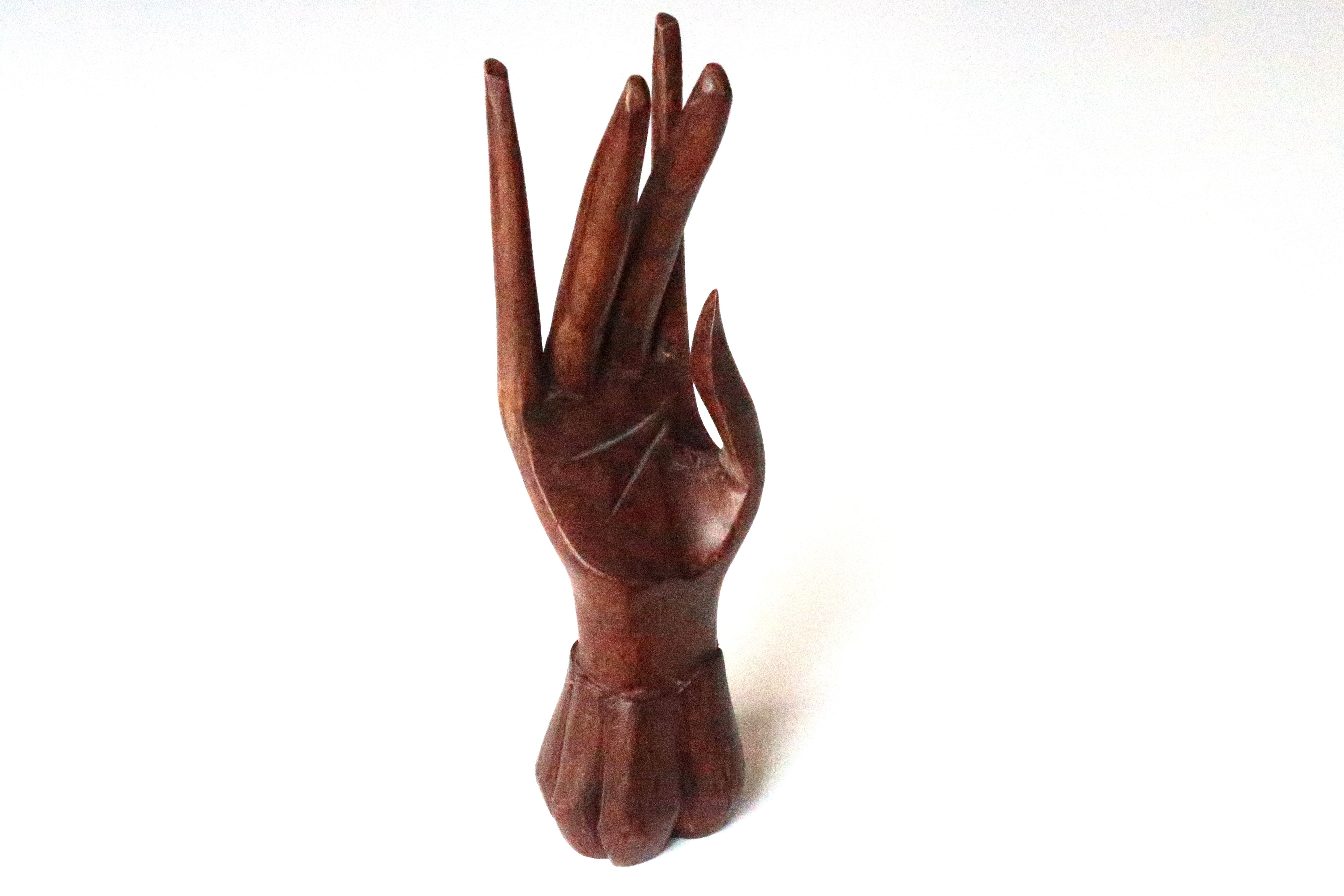 Main baguier en bois, présentoir à bijoux, années 70
