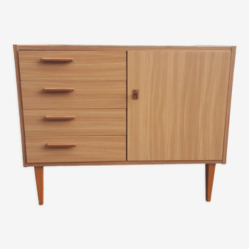 Vintage chest of drawers sideboard