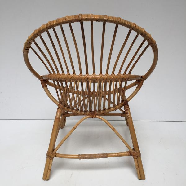 Fauteuil rotin vintage coquille