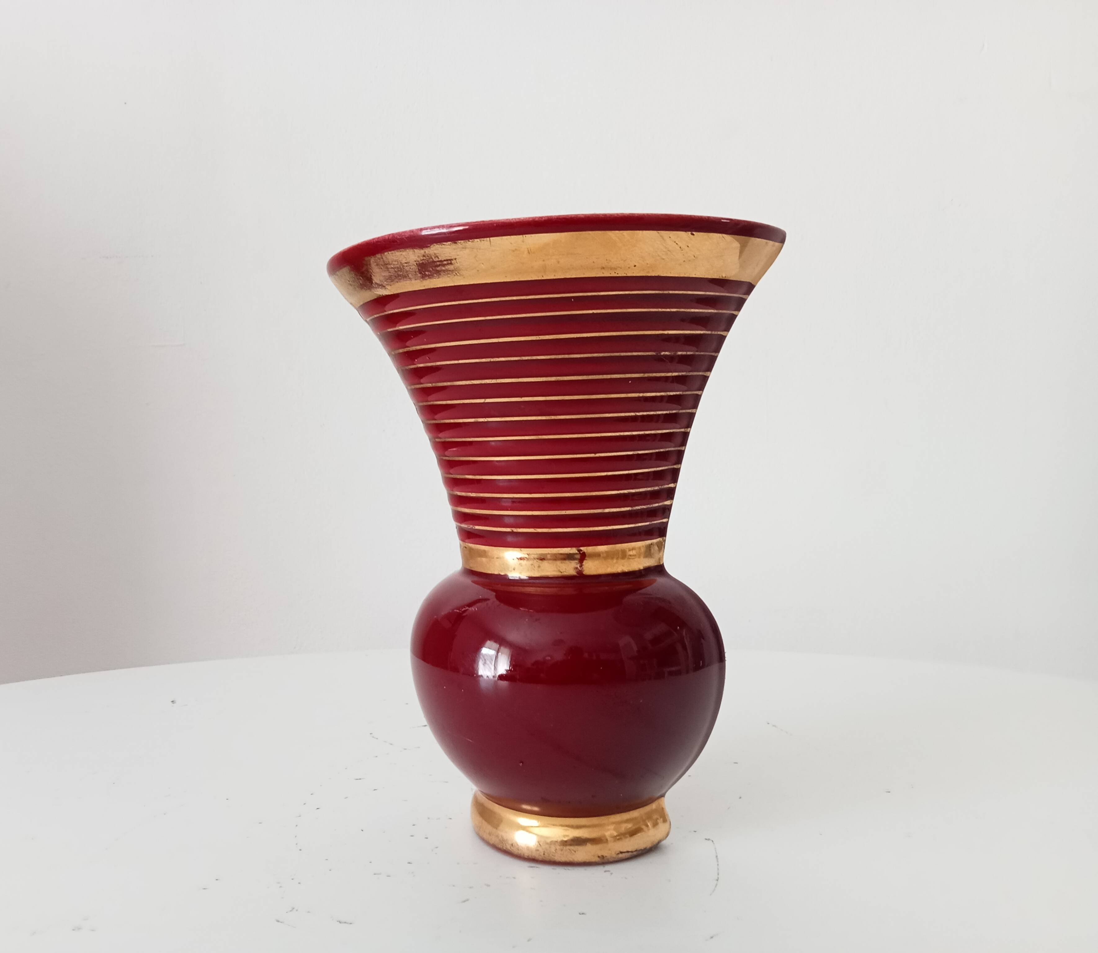 Art Deco ceramic wall vase