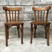Pair of bistro chairs troquet Parisien in curved wood 1950