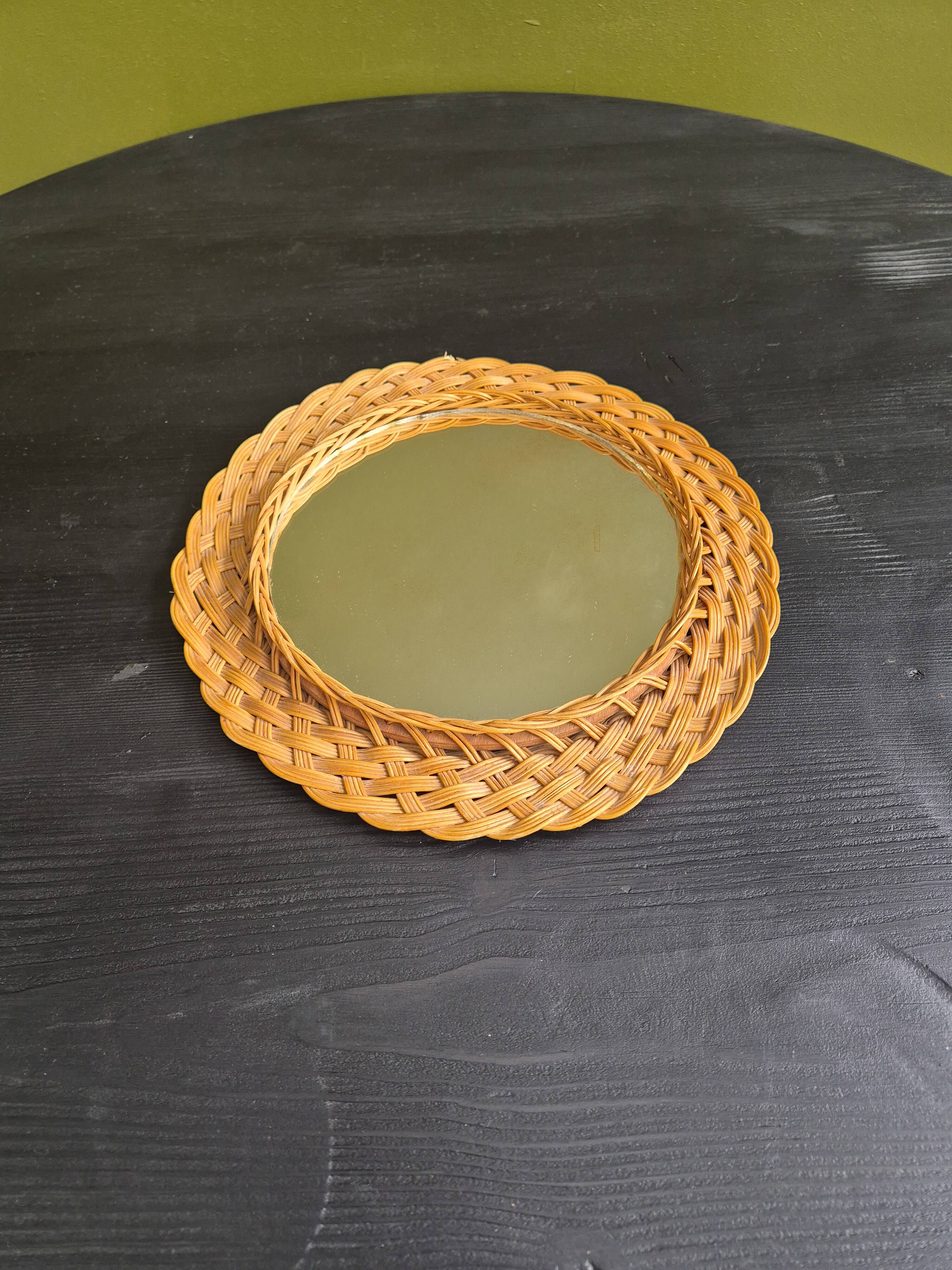 Rattan mirror