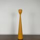 Grand Bougeoir en bois laqué jaune orangé