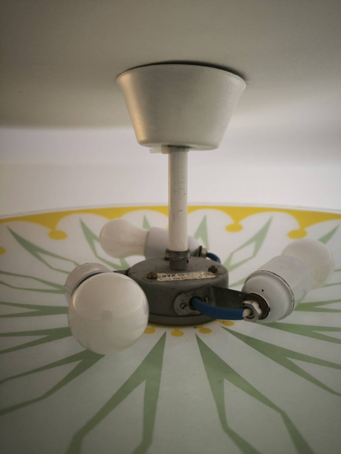 Vintage "saucoupe" suspension in opaline – New electrical system