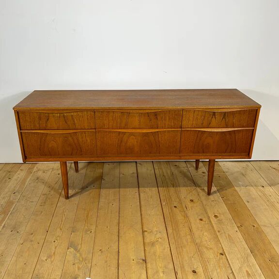 Commode en teck Austinsuite mid-century, années 1960