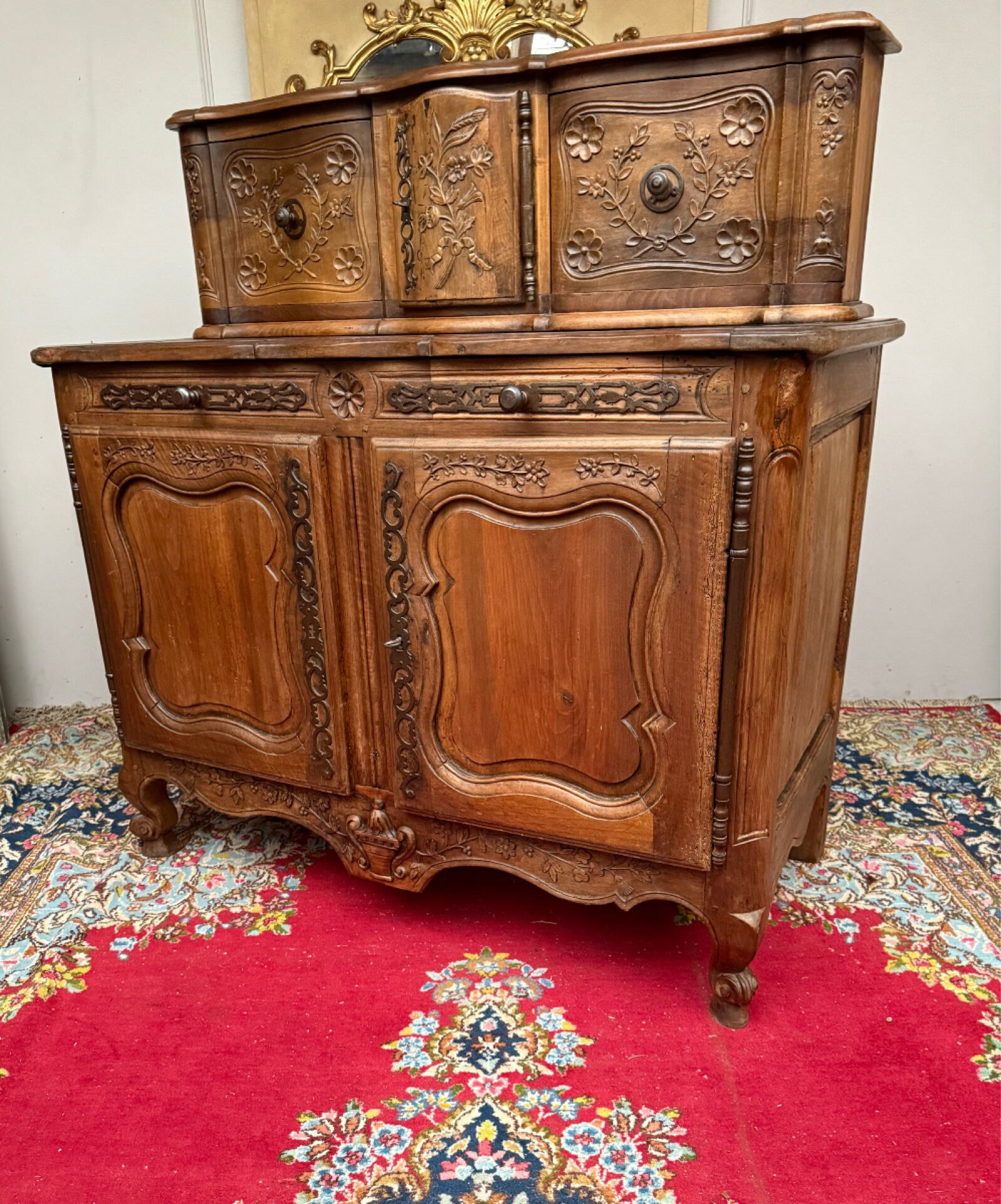 Provençal sliding buffet from the Louis XV period, 18th century.