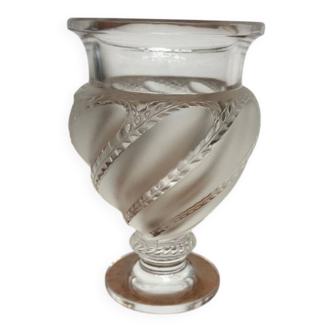 Crystal vase signed Lalique France model Ermenonville