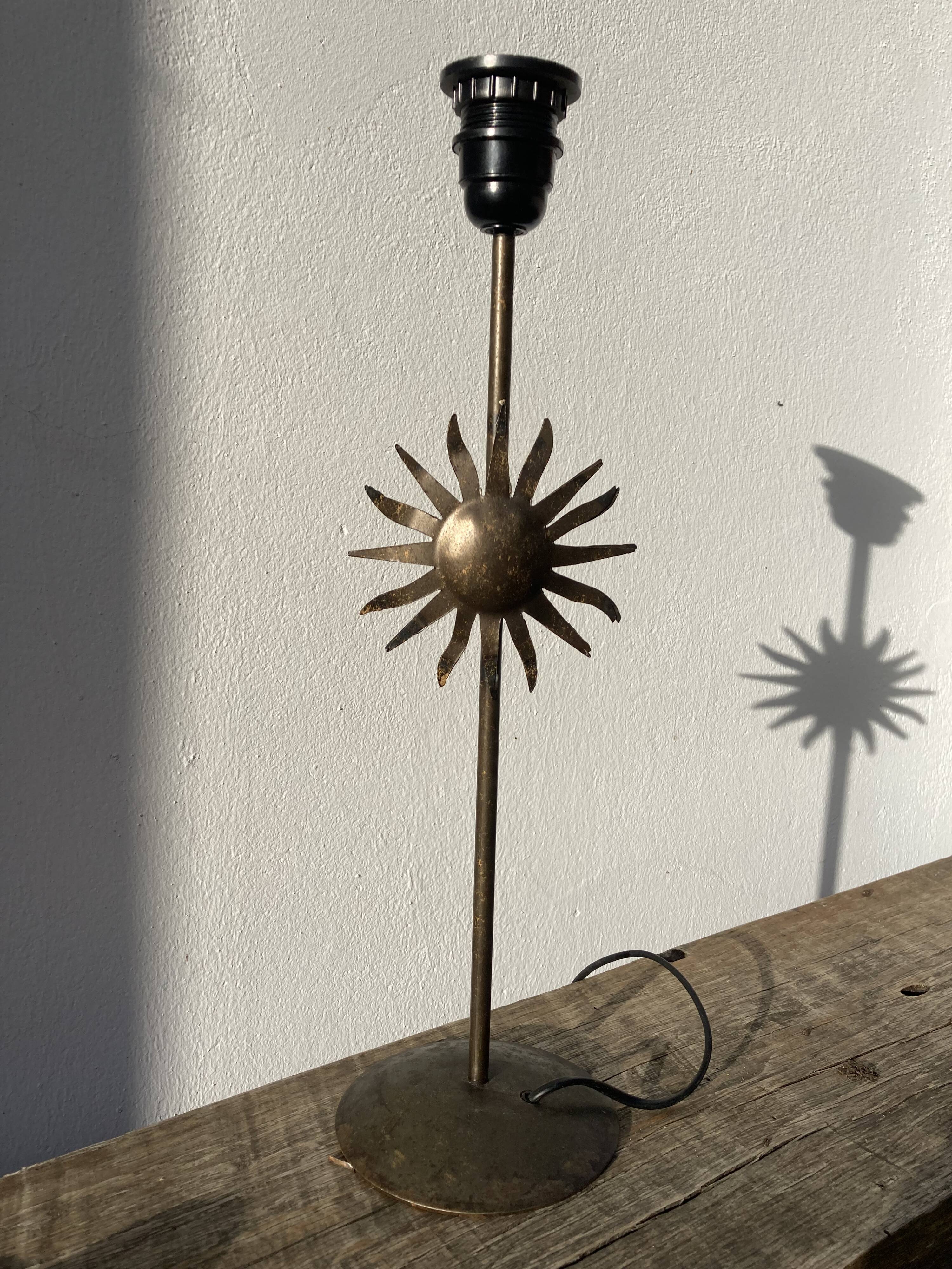 Vintage sun-shaped wrought iron lamp foot