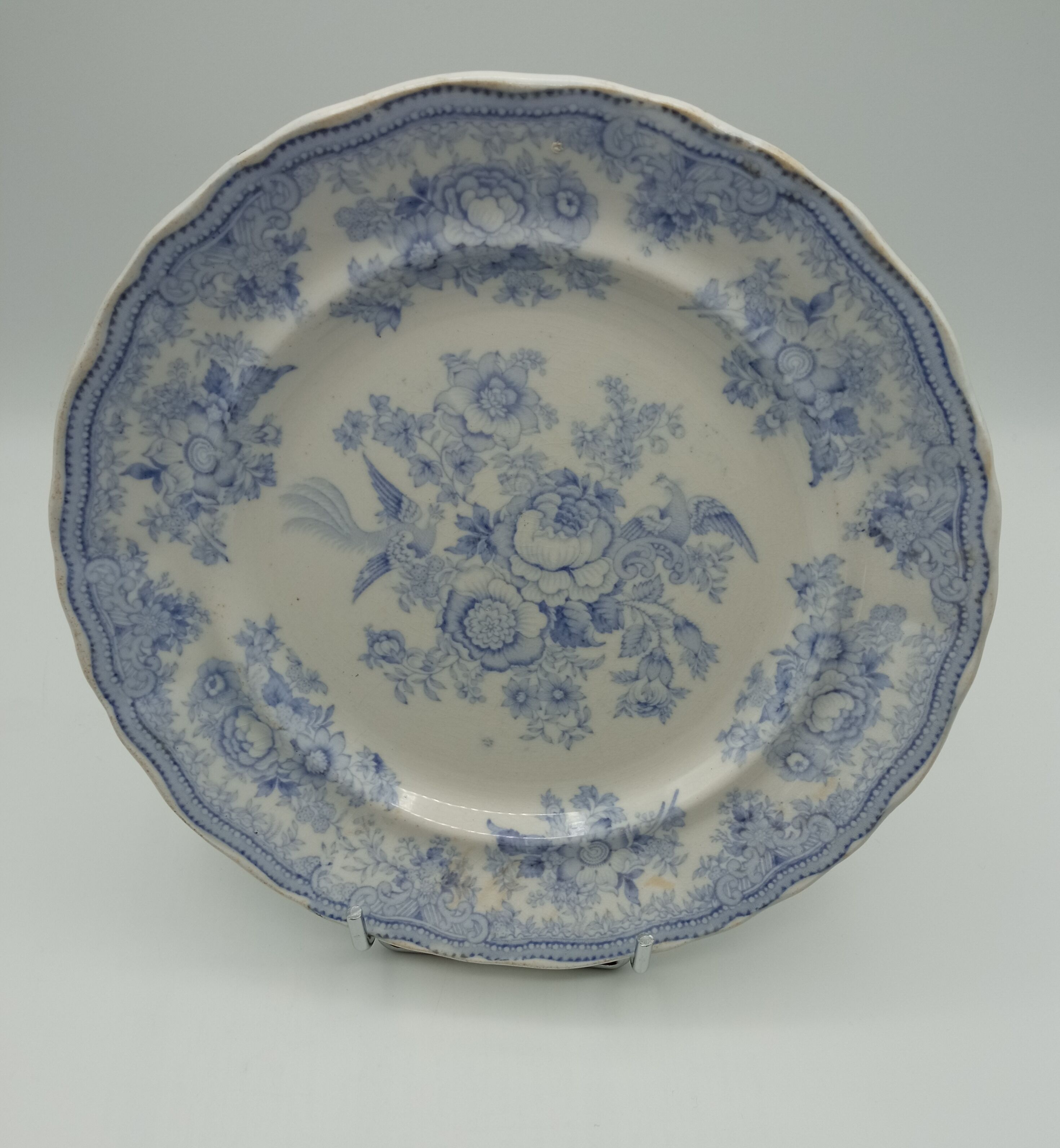 Plates in English earthenware