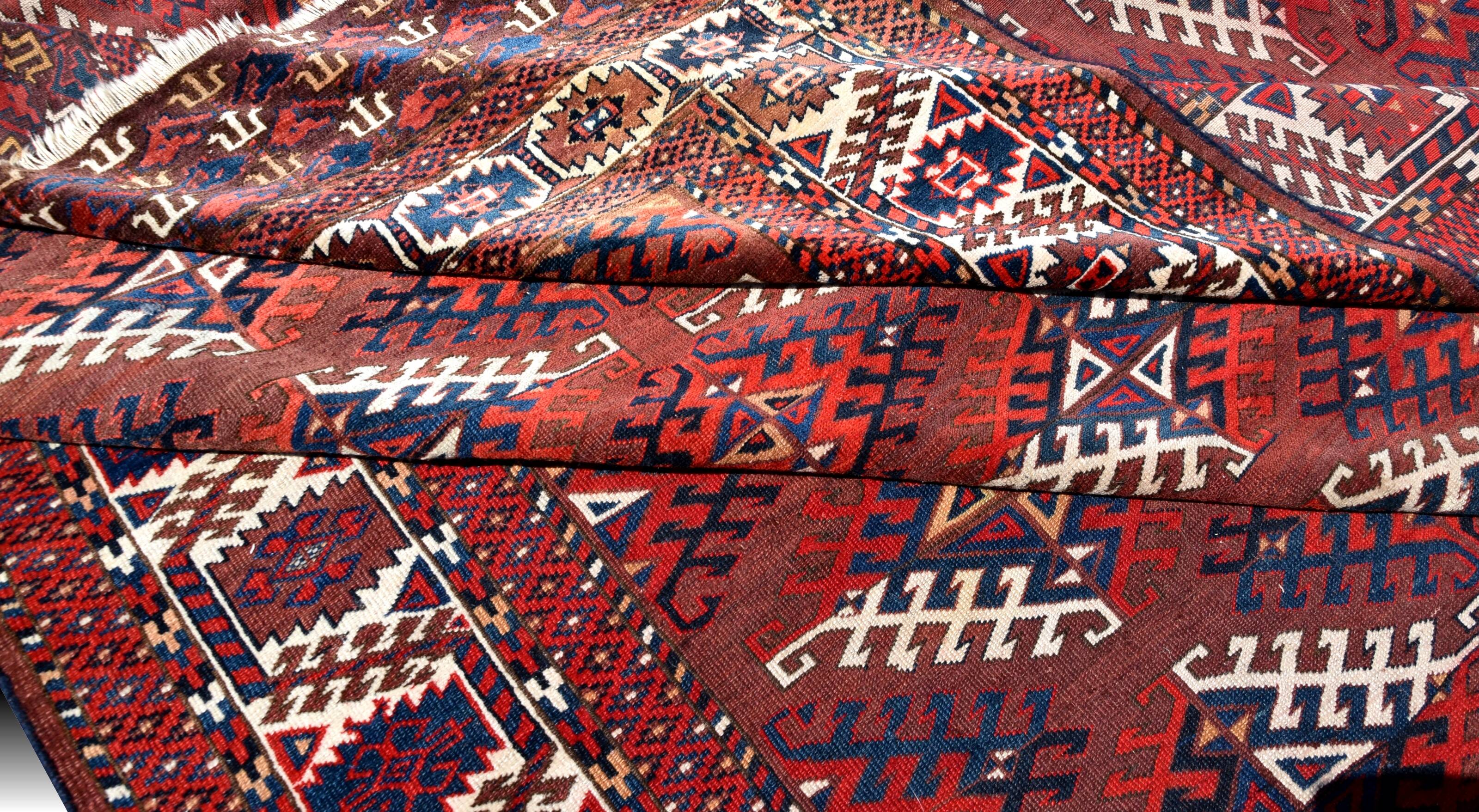 Bukhara Yomud carpet: 3.45 x 2.08 metres - ancient Turkmen