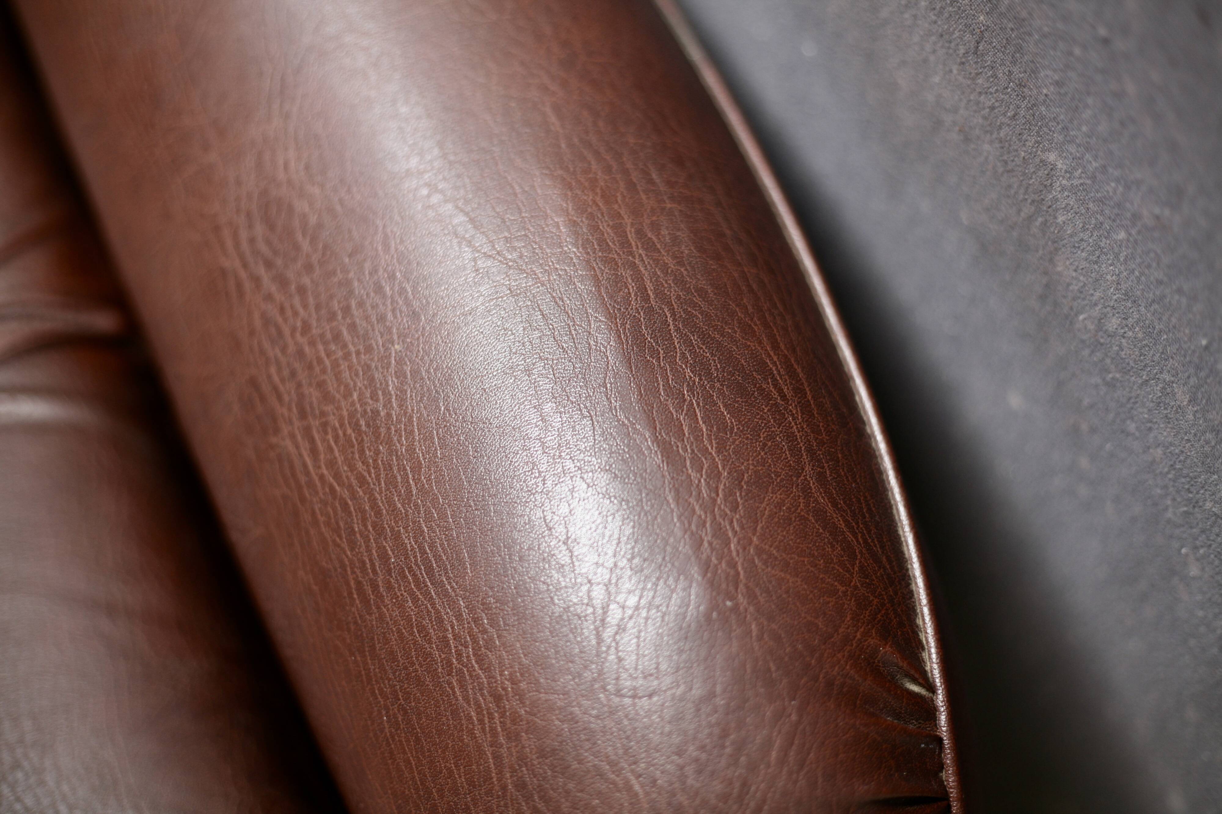 Pair of "space age" armchairs. Circa 1970