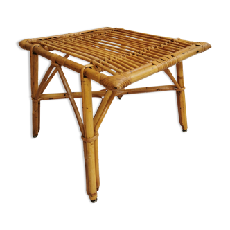 Rattan table