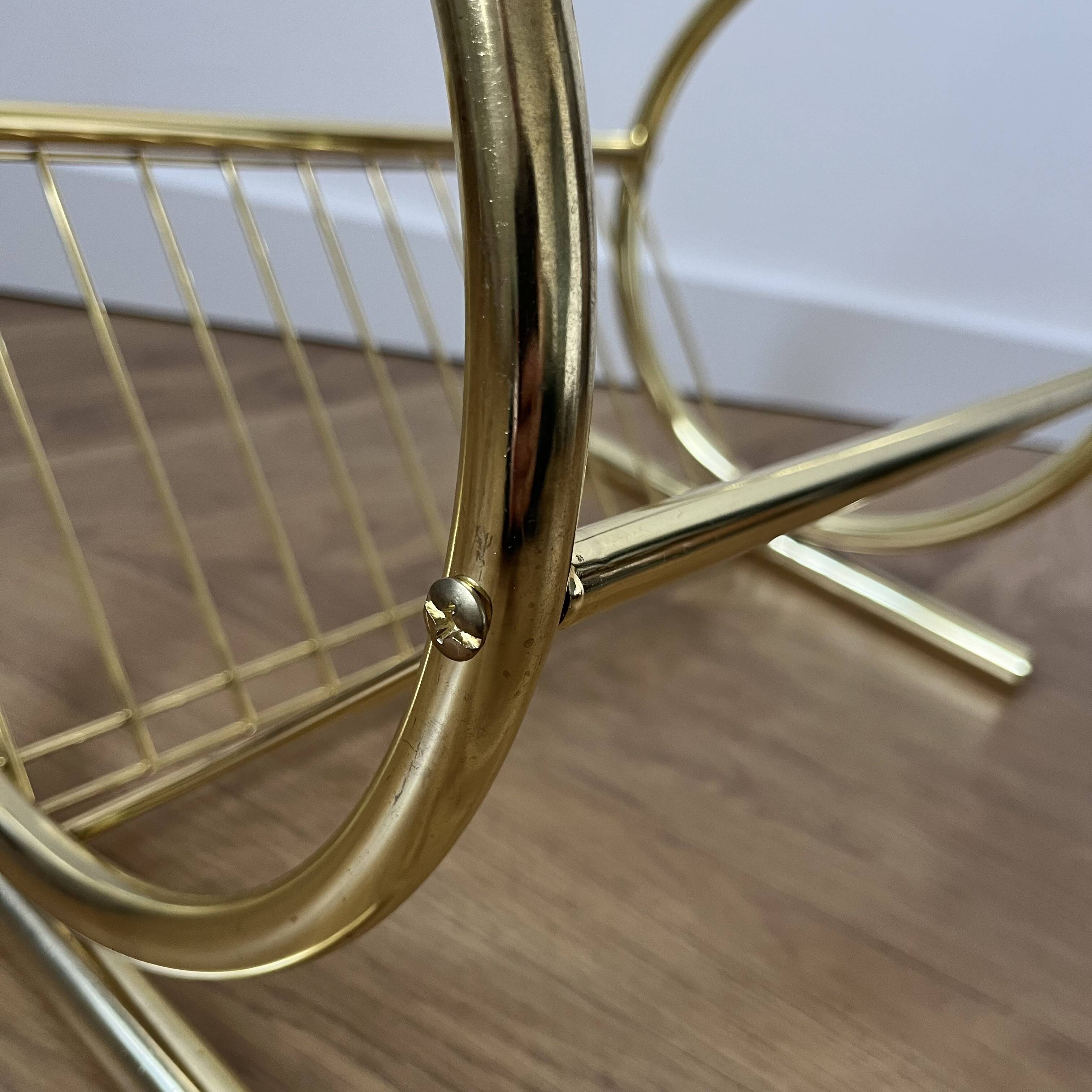 Porte-revues moderne doré du milieu du siècle, années 70