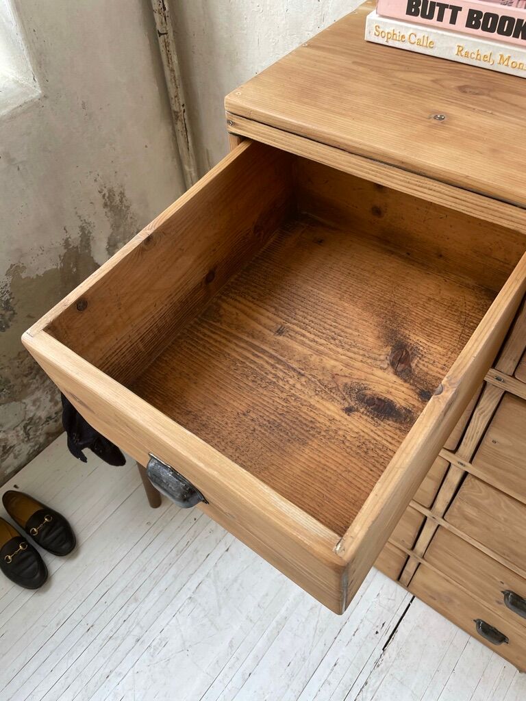 Craft furniture with drawers shell handles