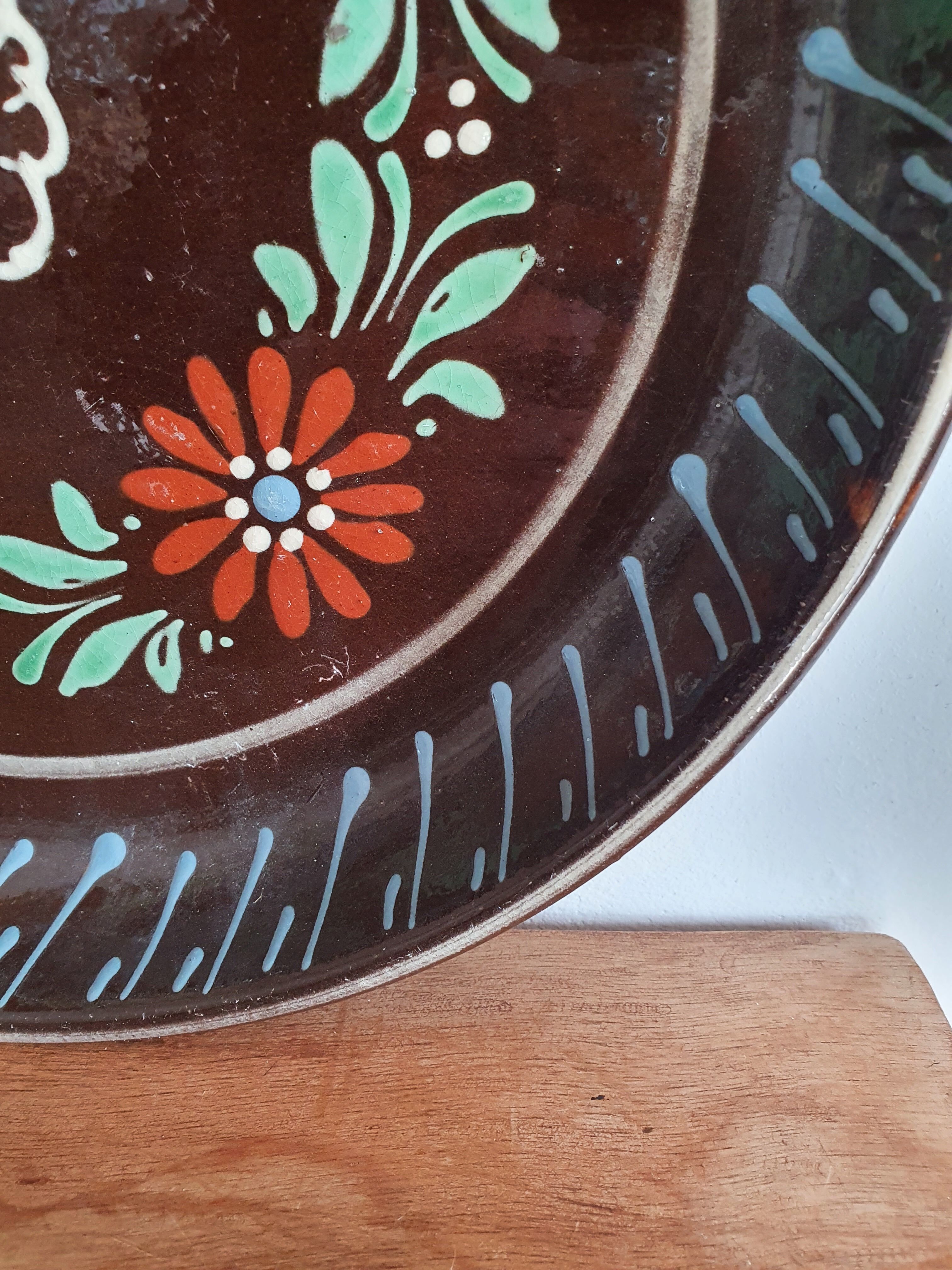 Plateau peint à la main