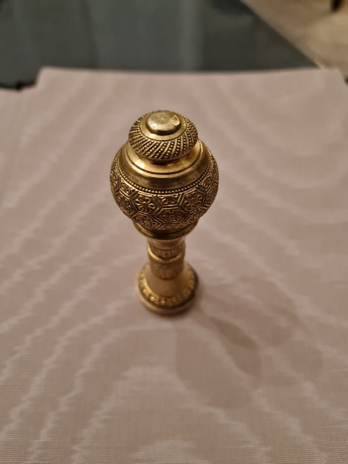 Bronze seal honeycomb decoration 19th century