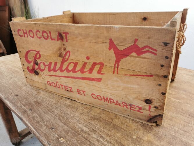 Caisse vintage en bois Chocolat Poulain 1950
