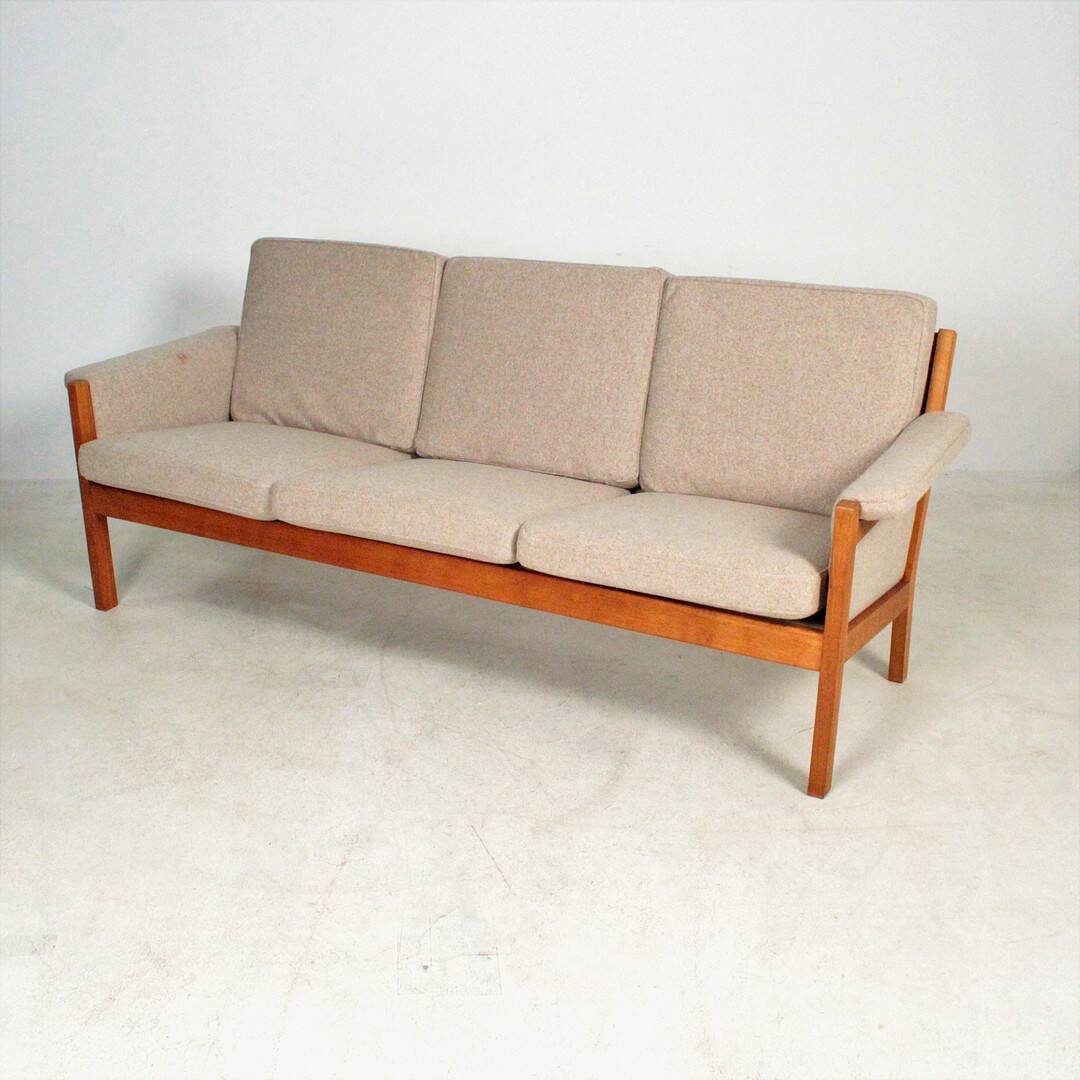 GE40 sofa by Hans J. Wegner for Getama, 1960s, Denmark