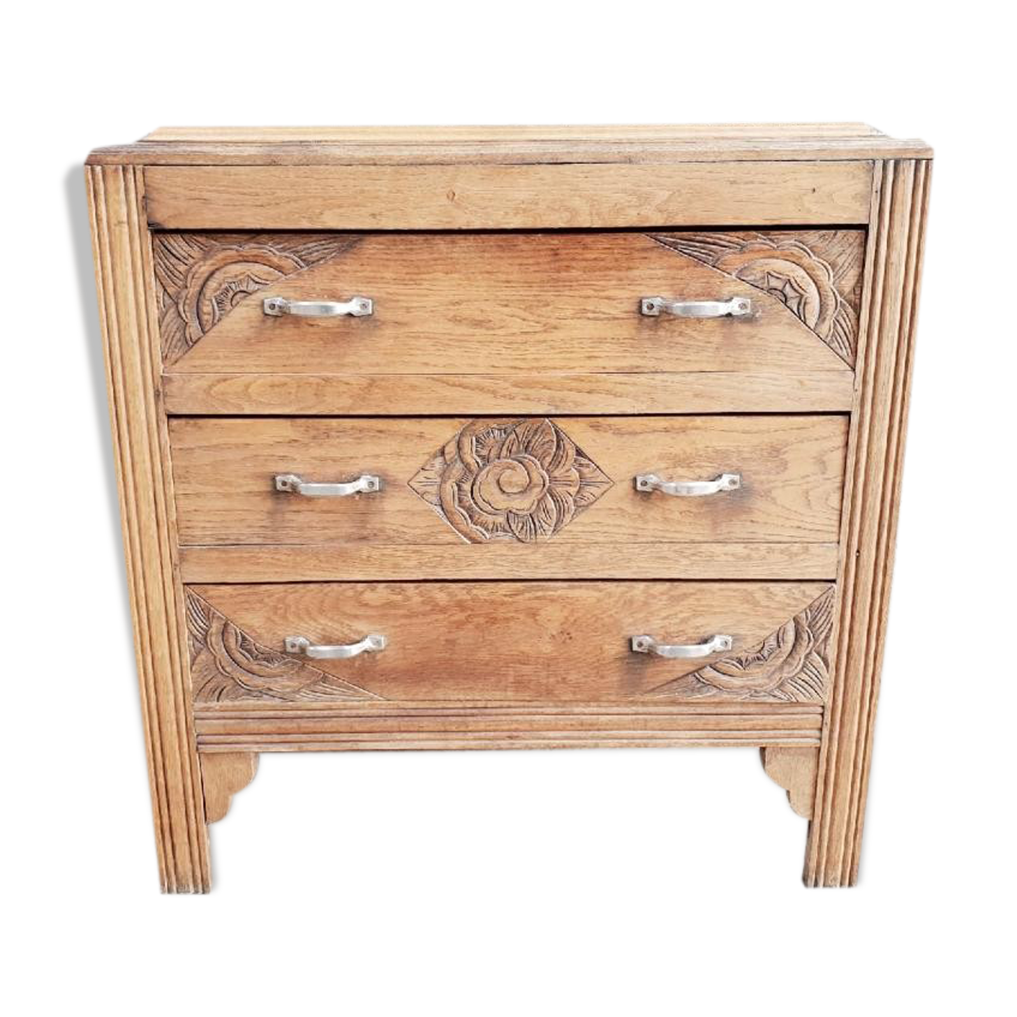 Vintage chest of drawers
