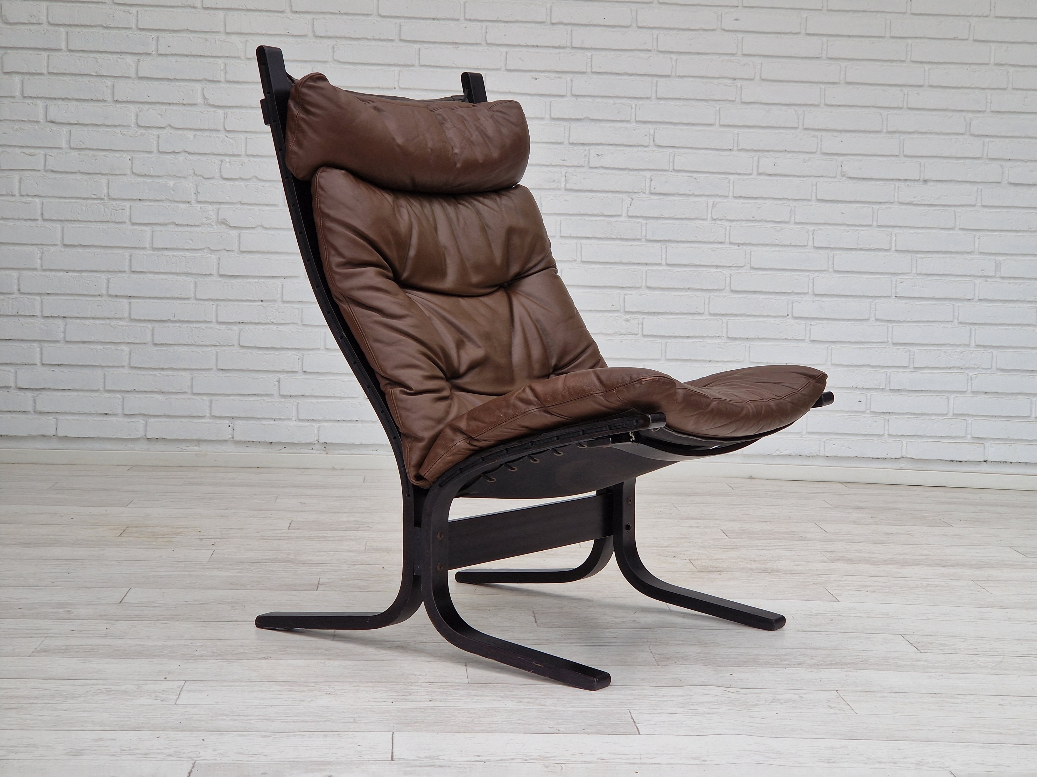 1960’s, Norwegian design, "Siesta" lounge chair by Ingmar Relling, leather, bentwood.
