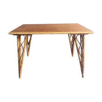 Table en rotin