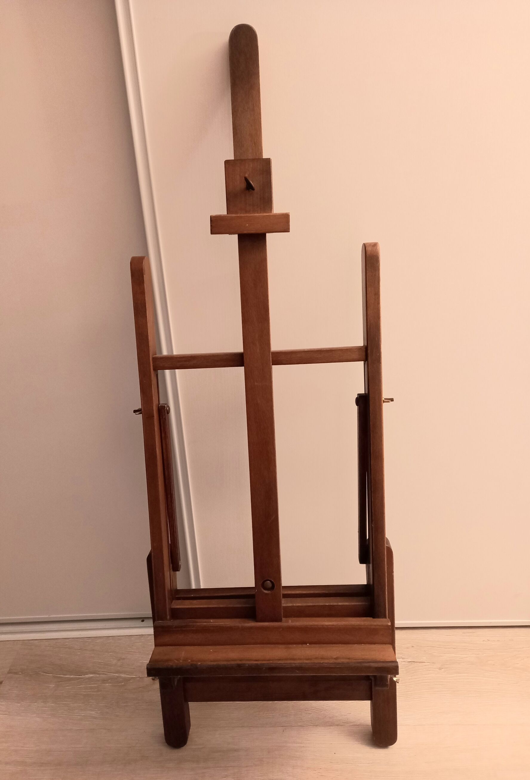 Painter's wooden easel