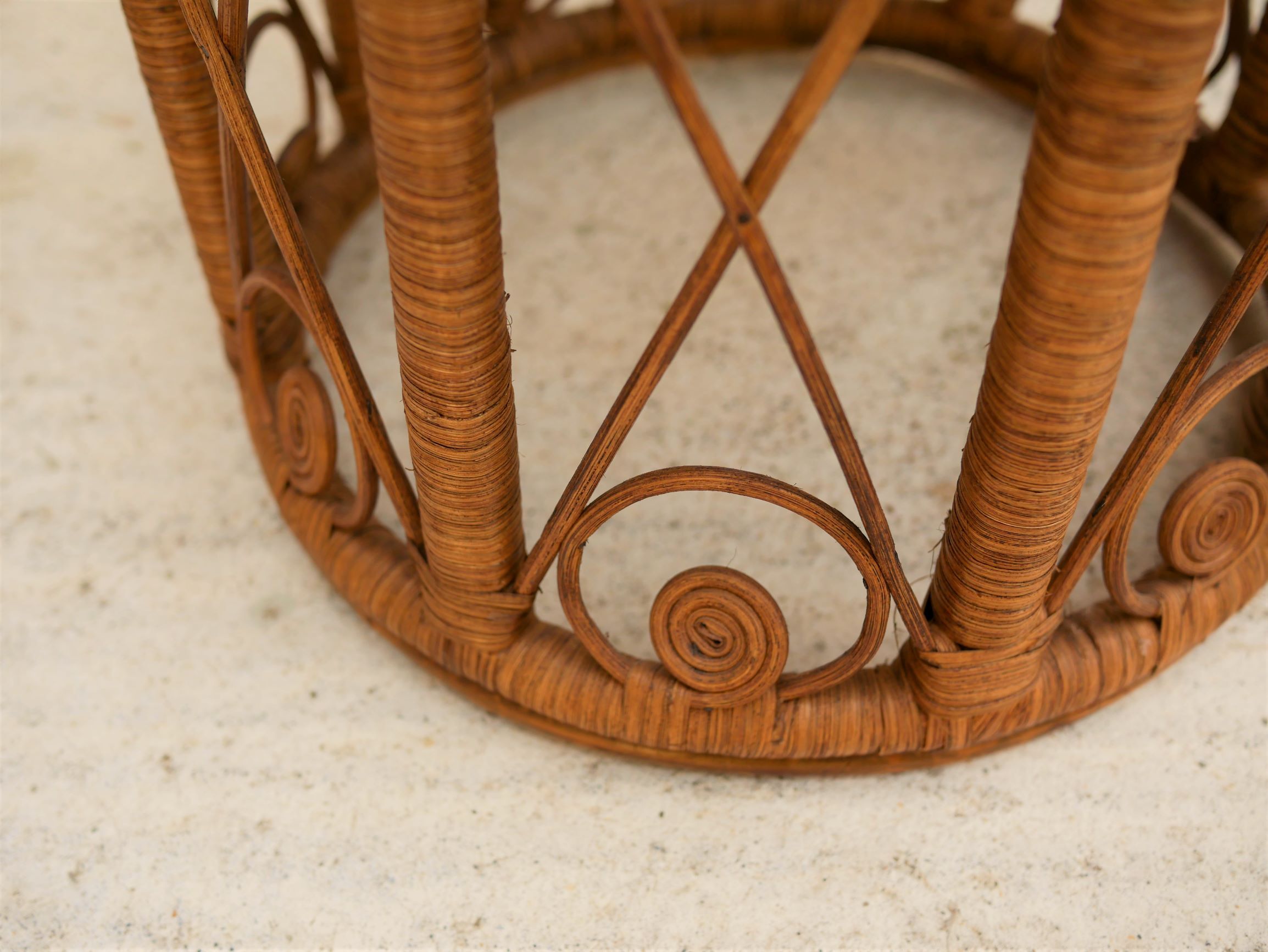 Vintage peacock stool in rattan