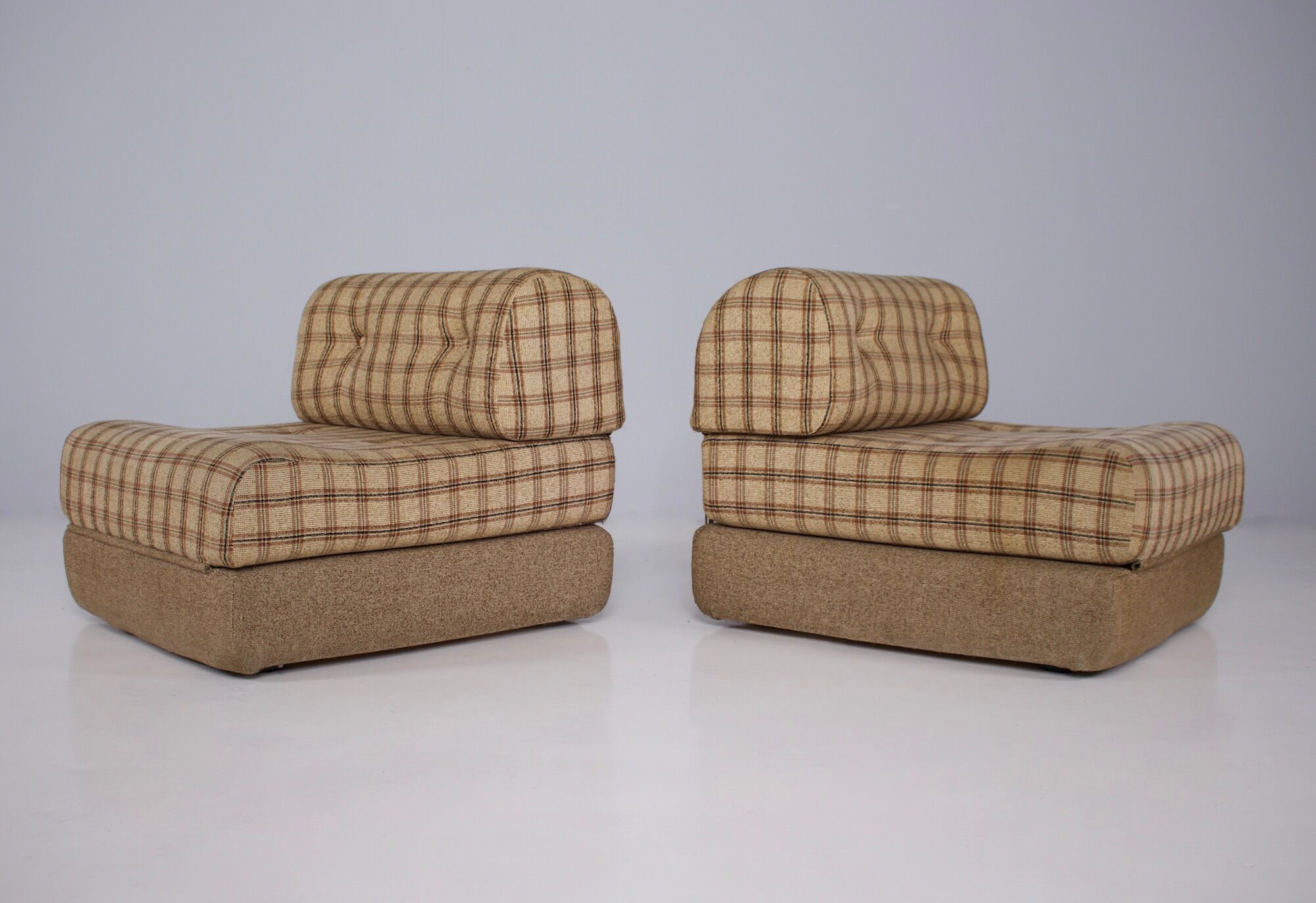 Pair of convertible armchairs 1970