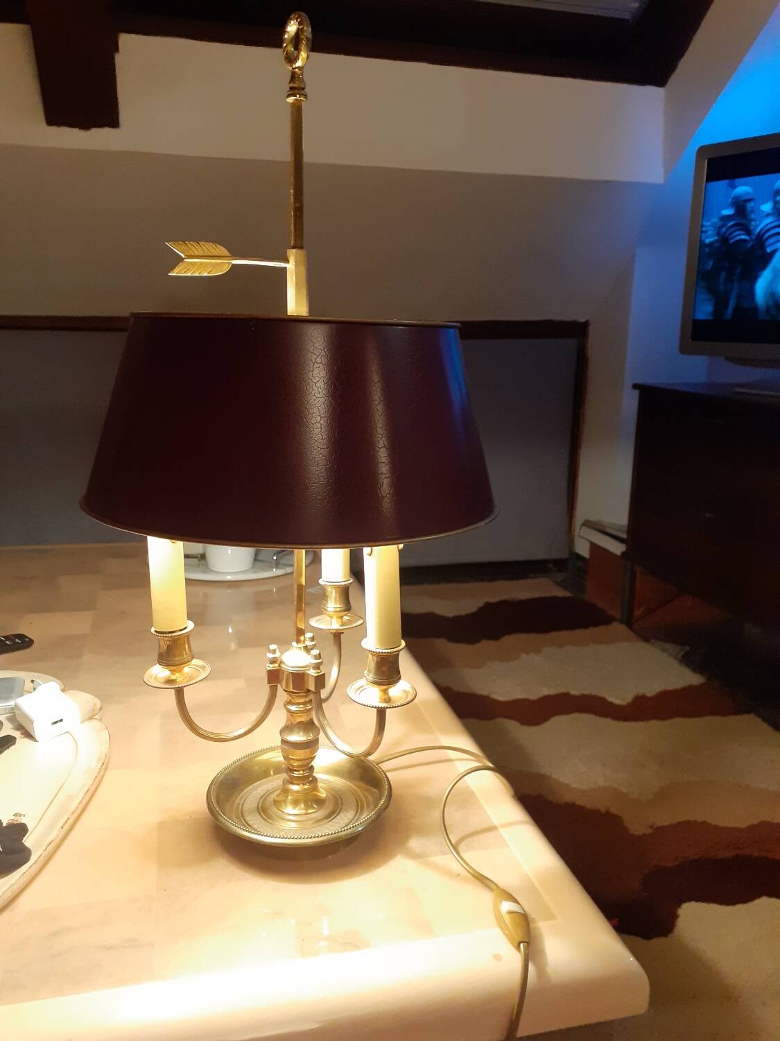 Hot water bottle lamp