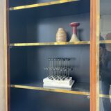 Mahey bookcase in elm and XXL brass