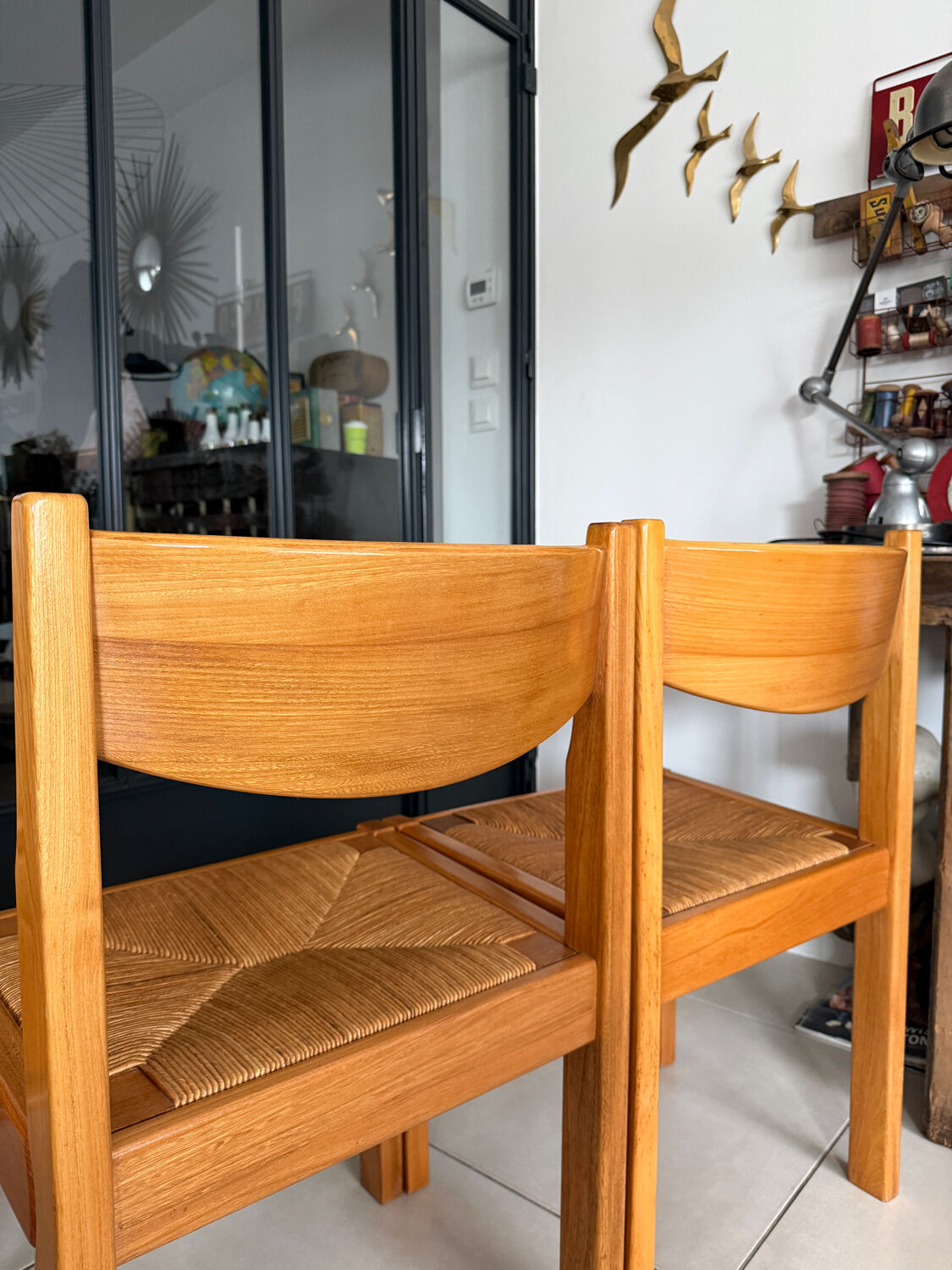 Pair of solid elm chairs with straw – Maison Regain, here