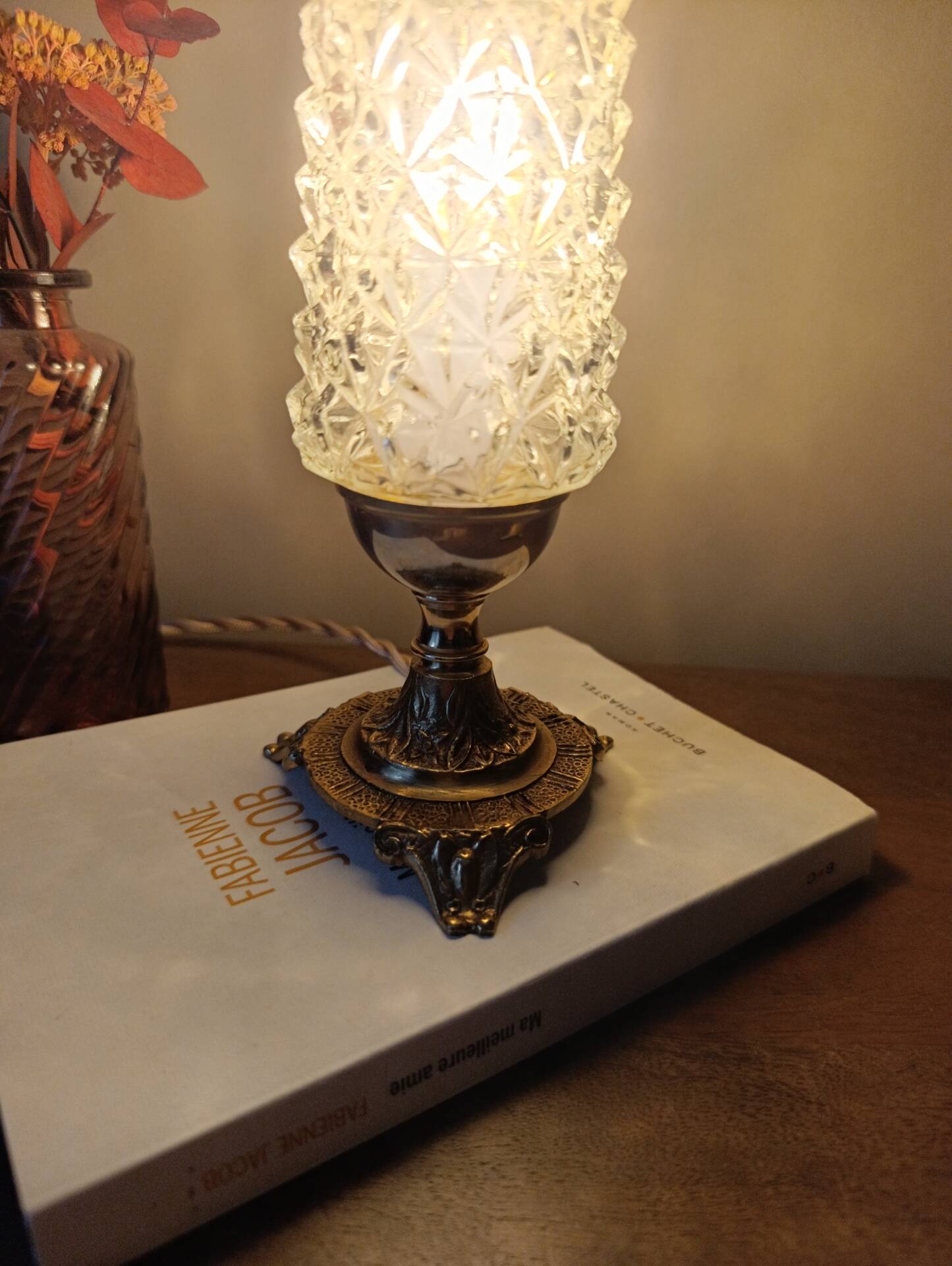 Upcycled retro chic table lamp | diamond tip & bronze