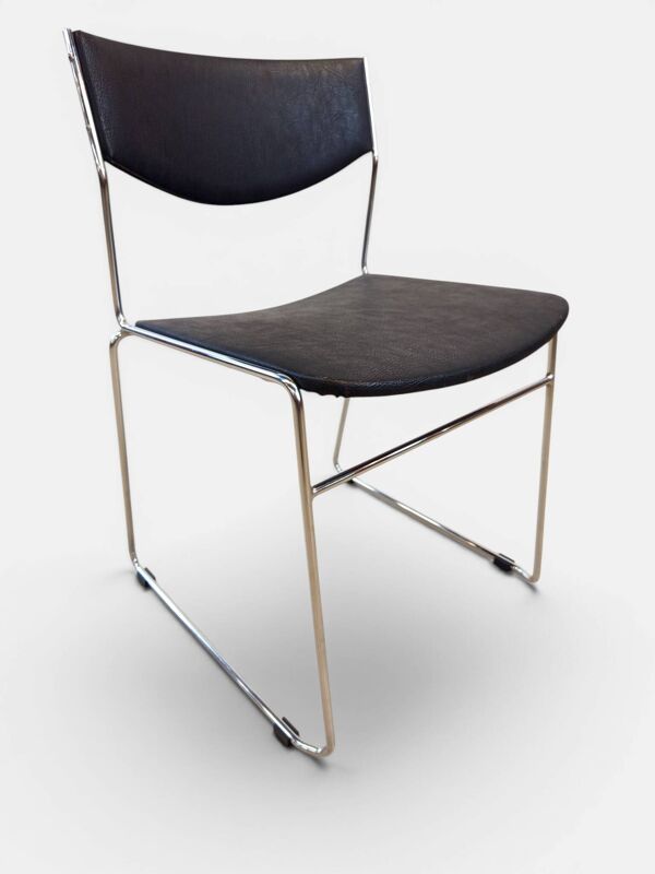 Chaise luge empilable années 1970