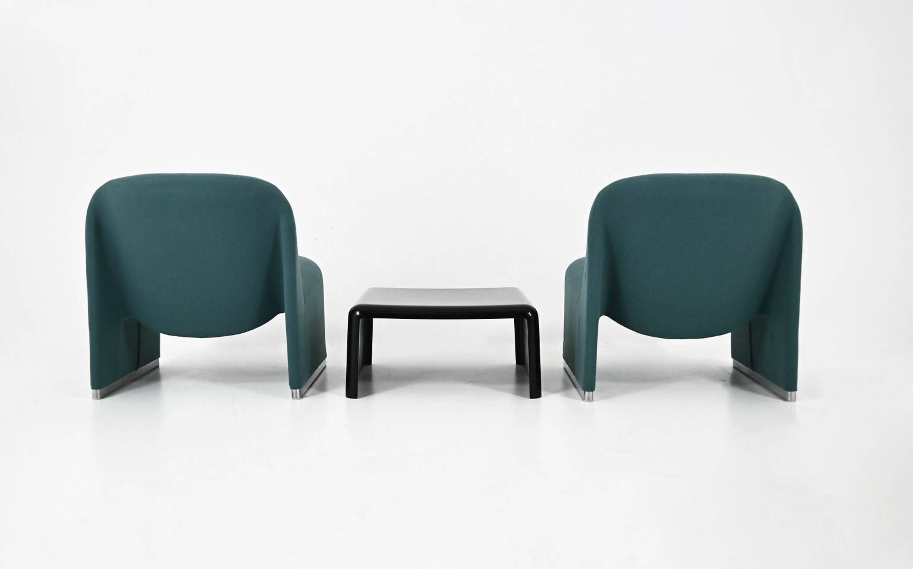 Chairs + Alky table by Giancarlo Piretti for Anonima Castelli, 1970s