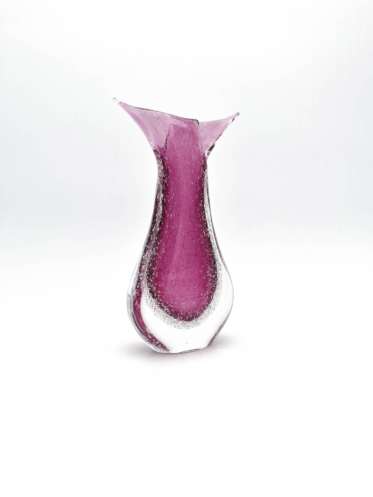 Vase signé Formia - Murano - Sommerso & Bullicante violet - 1970