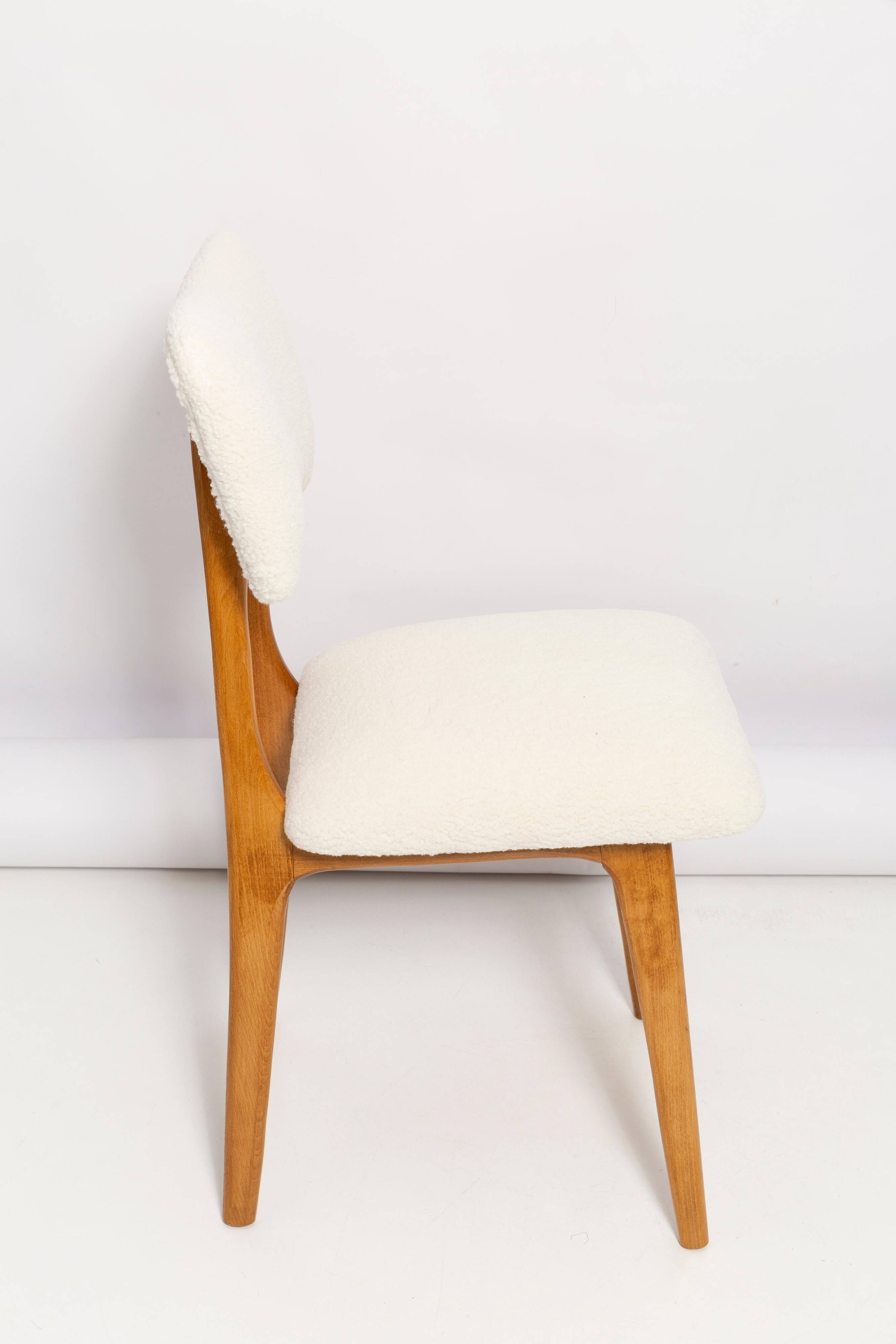 Chaise de salle à manger "Butterfly" style milieu du siècle, bouclé crème clair, Pologne, 1960s