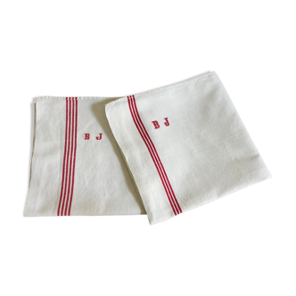 Pair of old tea towels, old linen