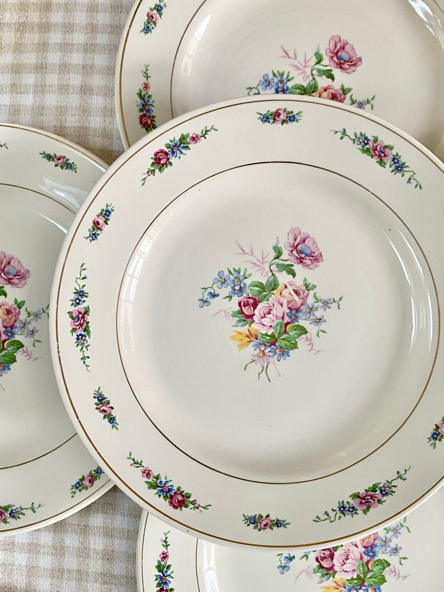 Dessert plates