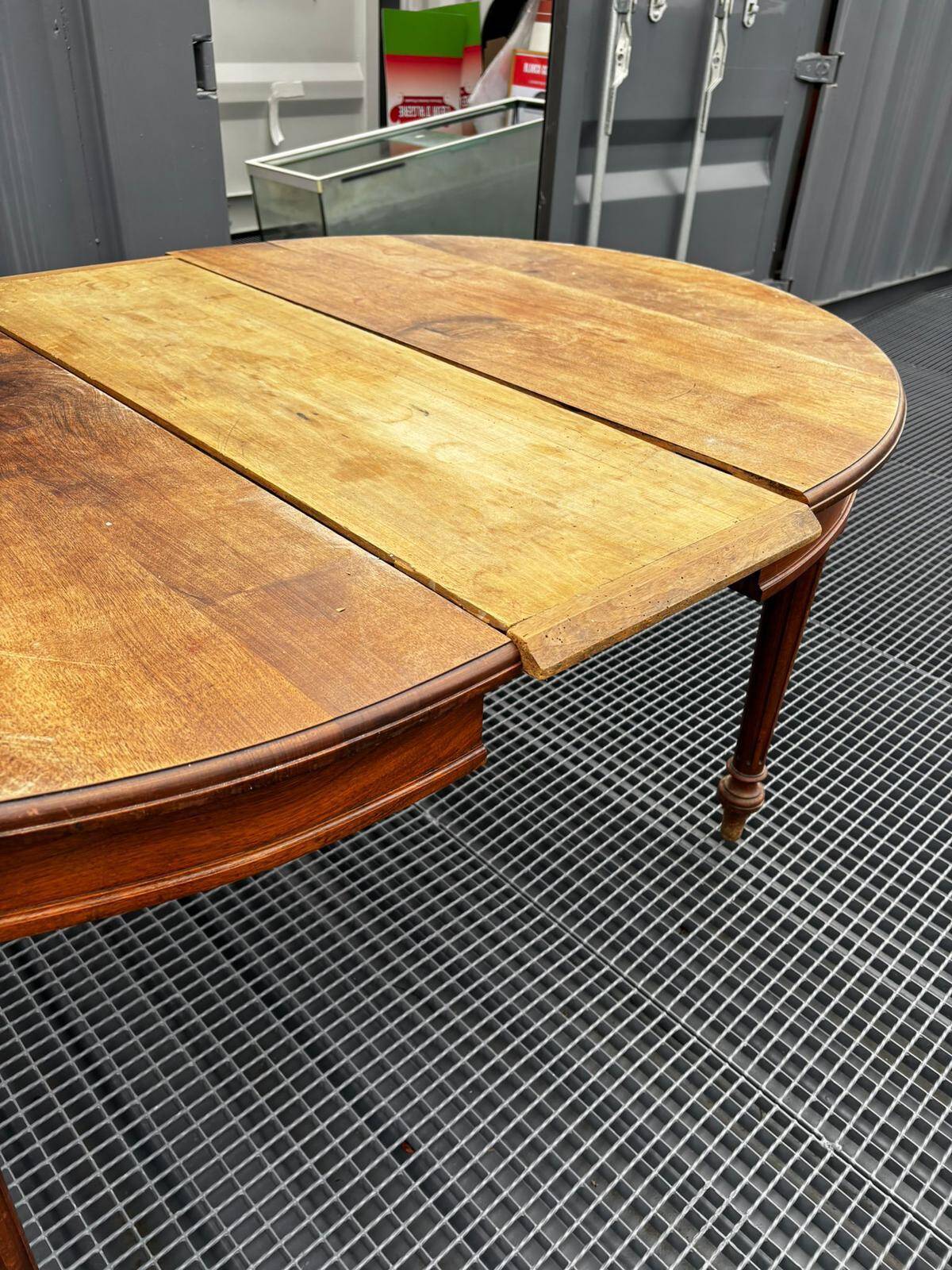 Antique solid wood table – rare model – Louis XVI style (circa 1920)