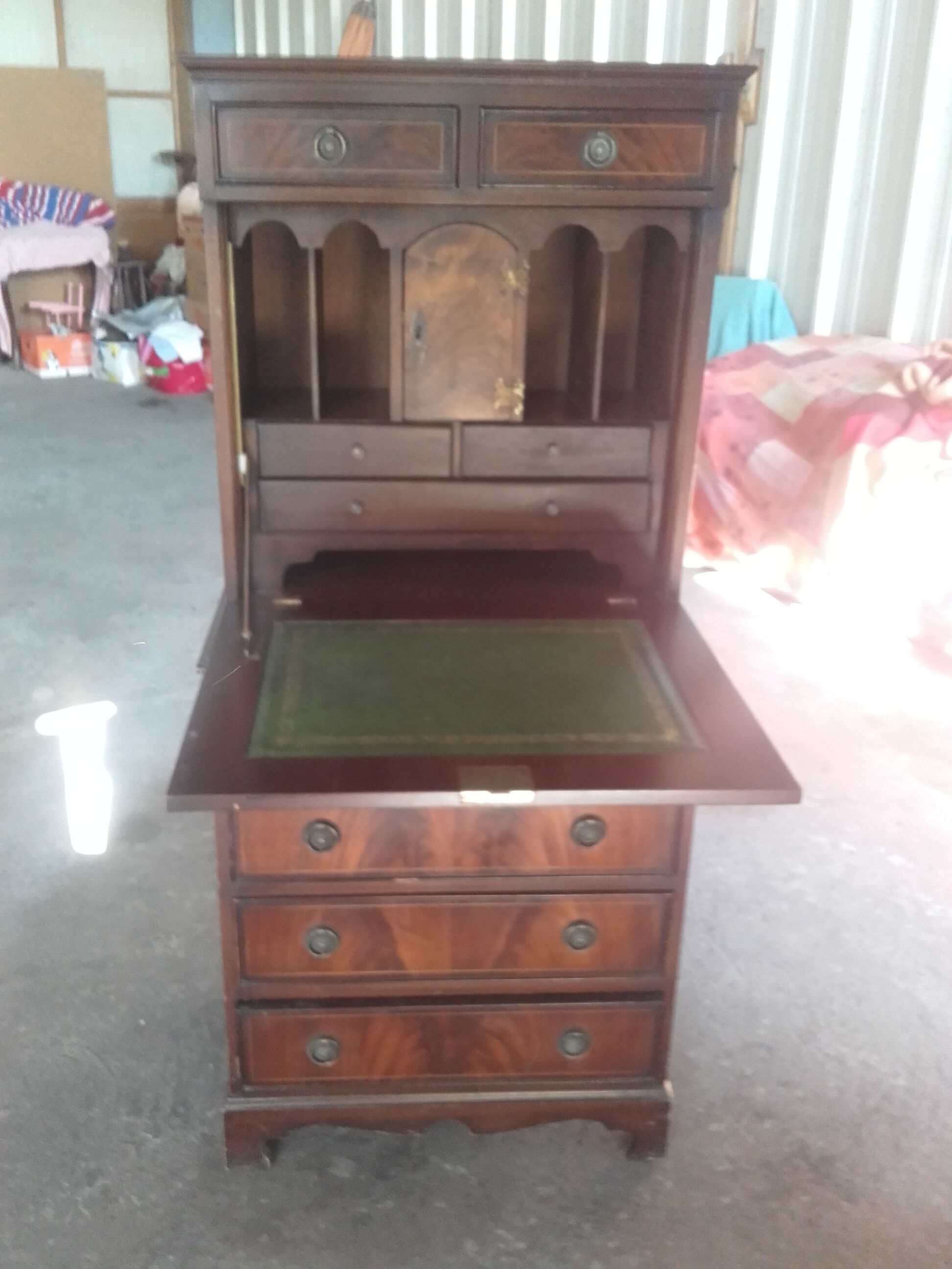 Secretary in mahogany