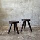 Low hollow upcycled teak tripod stool - Small brown solid wood stool circular seat cr