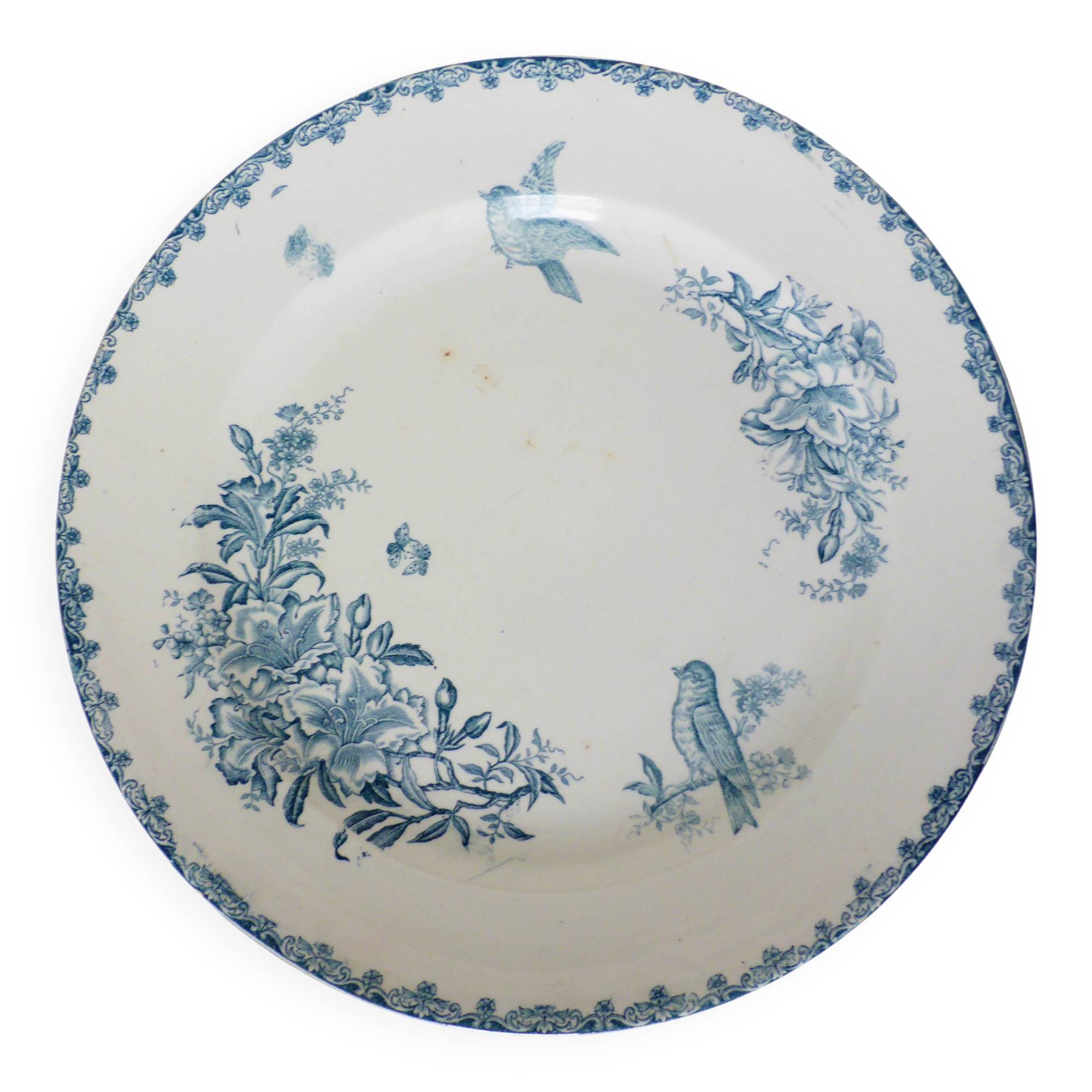 Round ironstone plate from LG Clairefontaine model Bengali 210885.