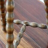 Tabouret ancien tripode en bois tourné