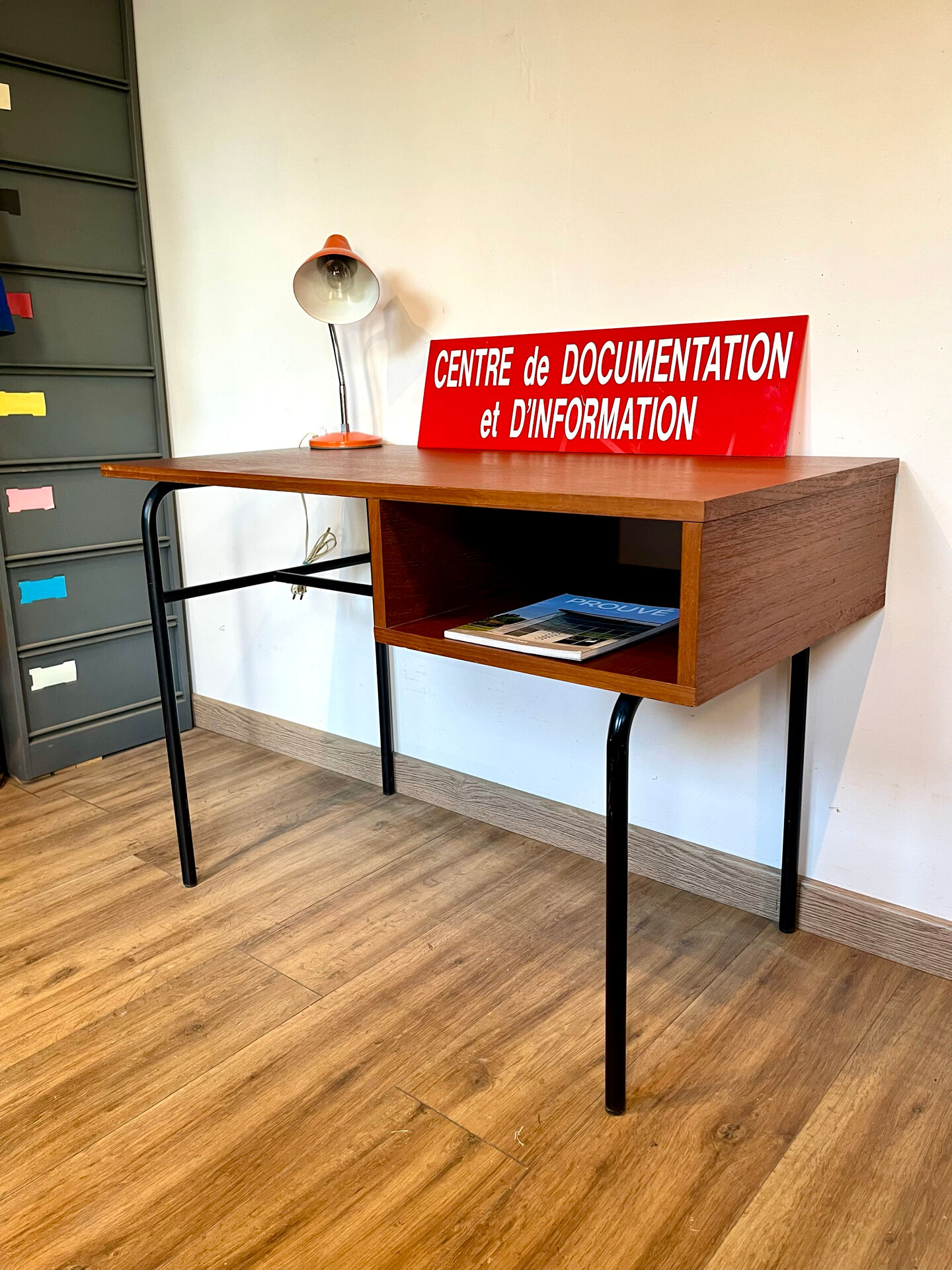 Modernist desk