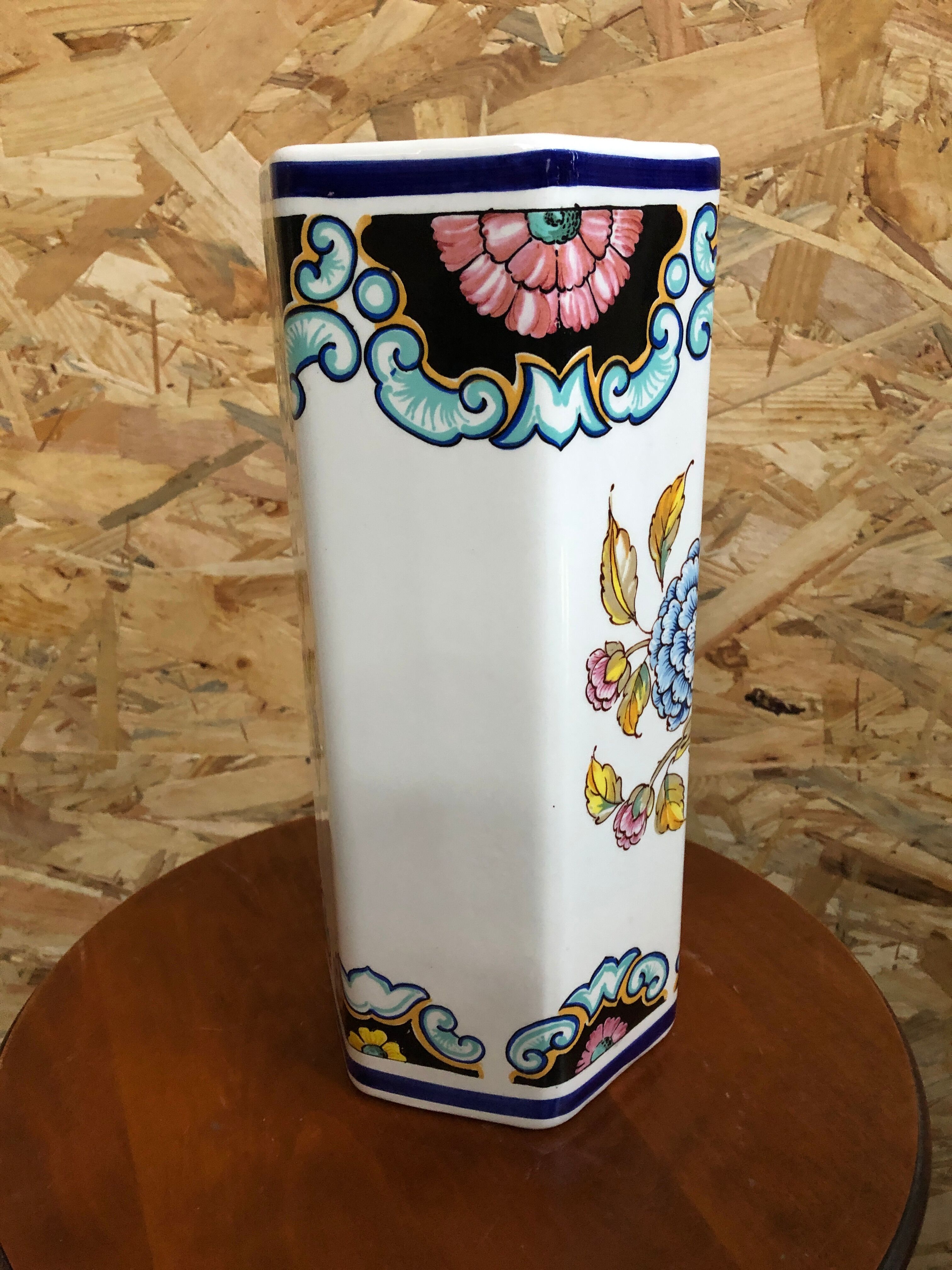 Old hexagonal vase v v carraresi ceramic white decoration flowers vintage