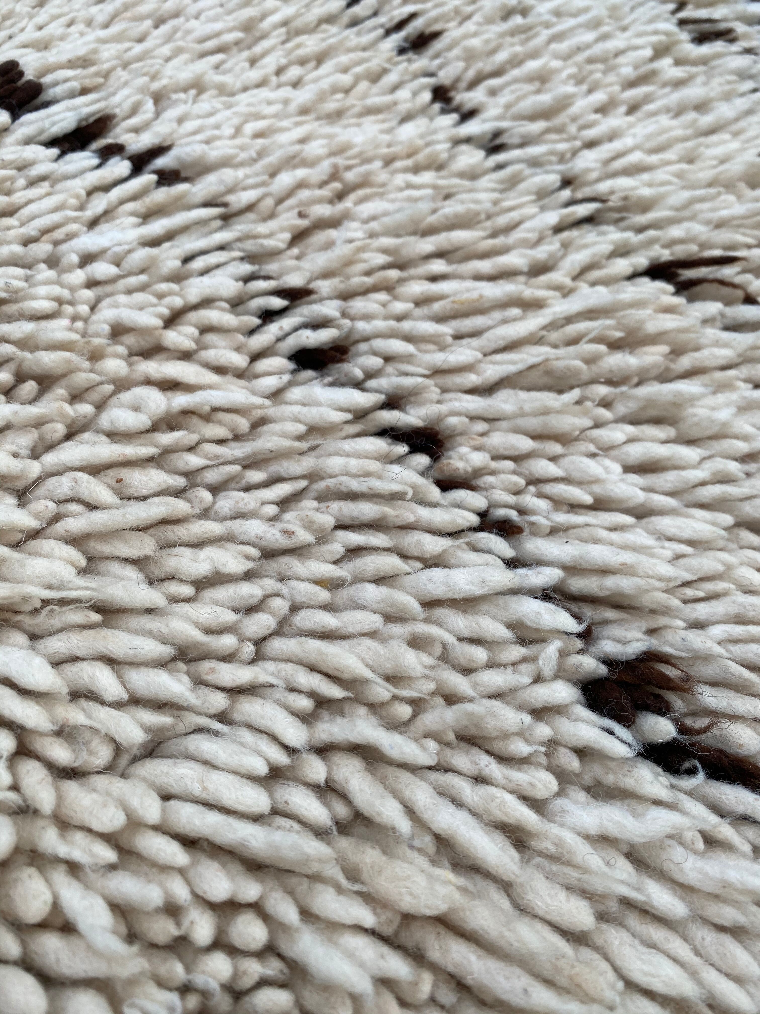 Berber carpet 85x190 cm