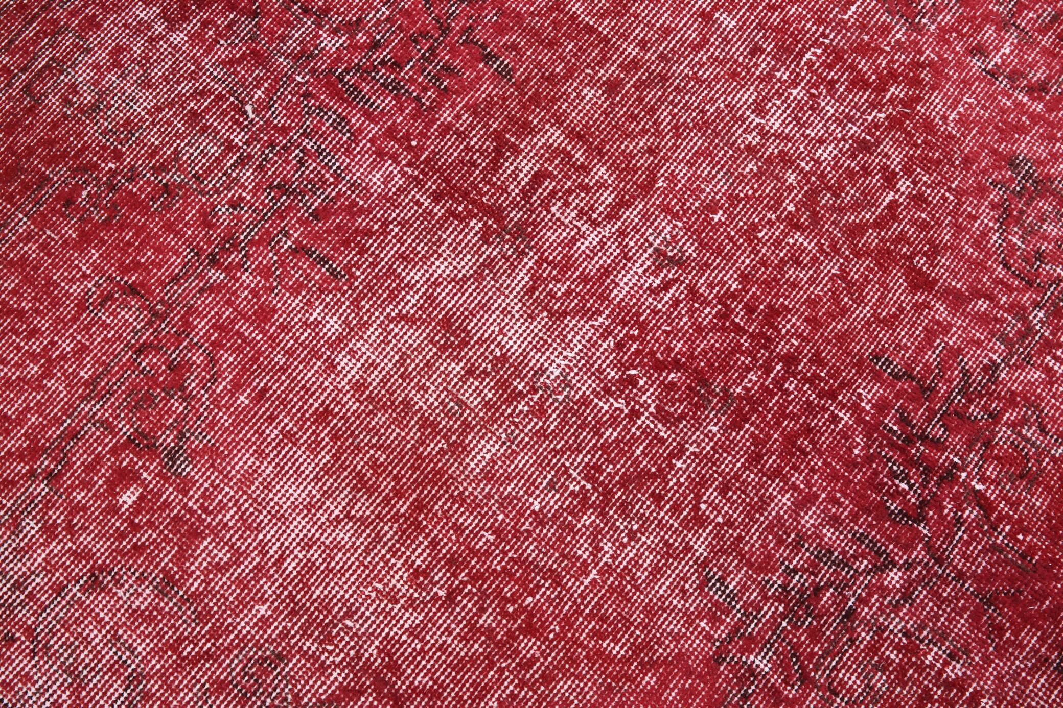 Tapis rouge affligé vintage 195x113cm